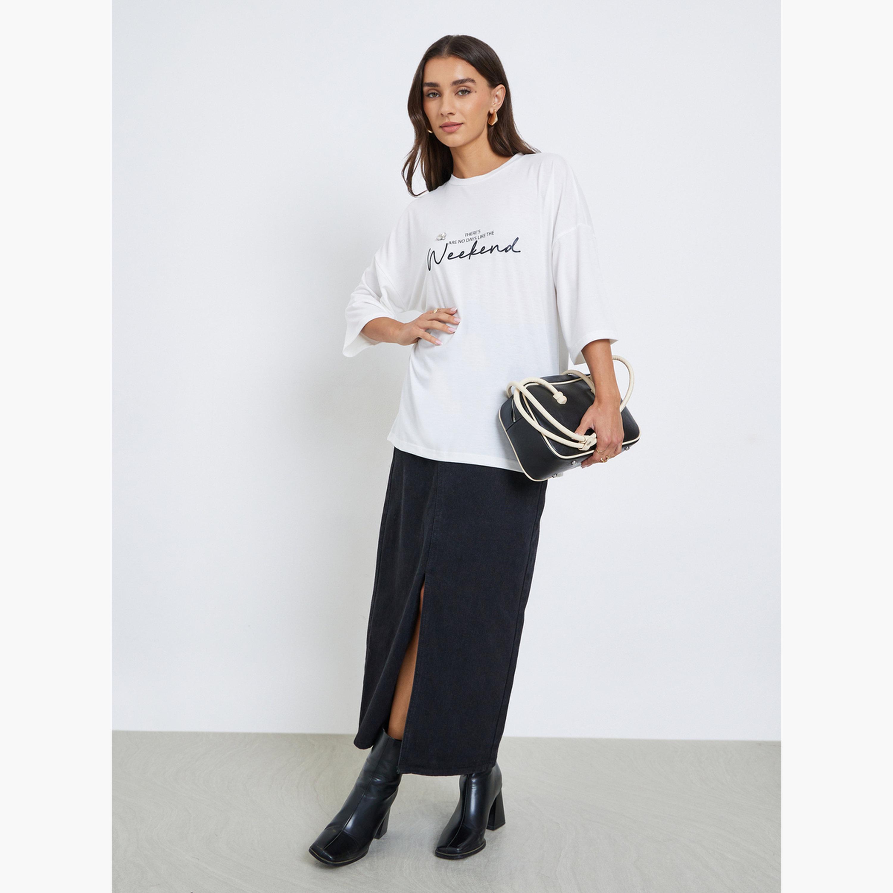 ستايلي - تي شيرت أبيض طبعة شعار بأكمام ثلاثة أرباع-women-clothing-tshirts-image-2