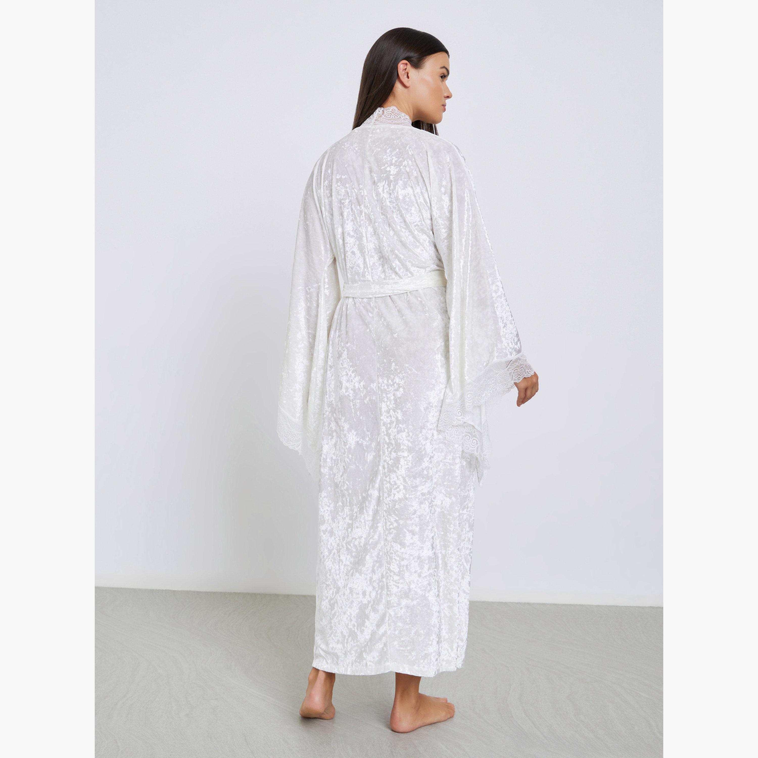 ستايلي - روب بأكمام واسع من المخمل المجعد مع حواف دانتيل-women-clothing-nightwear-robes-image-3
