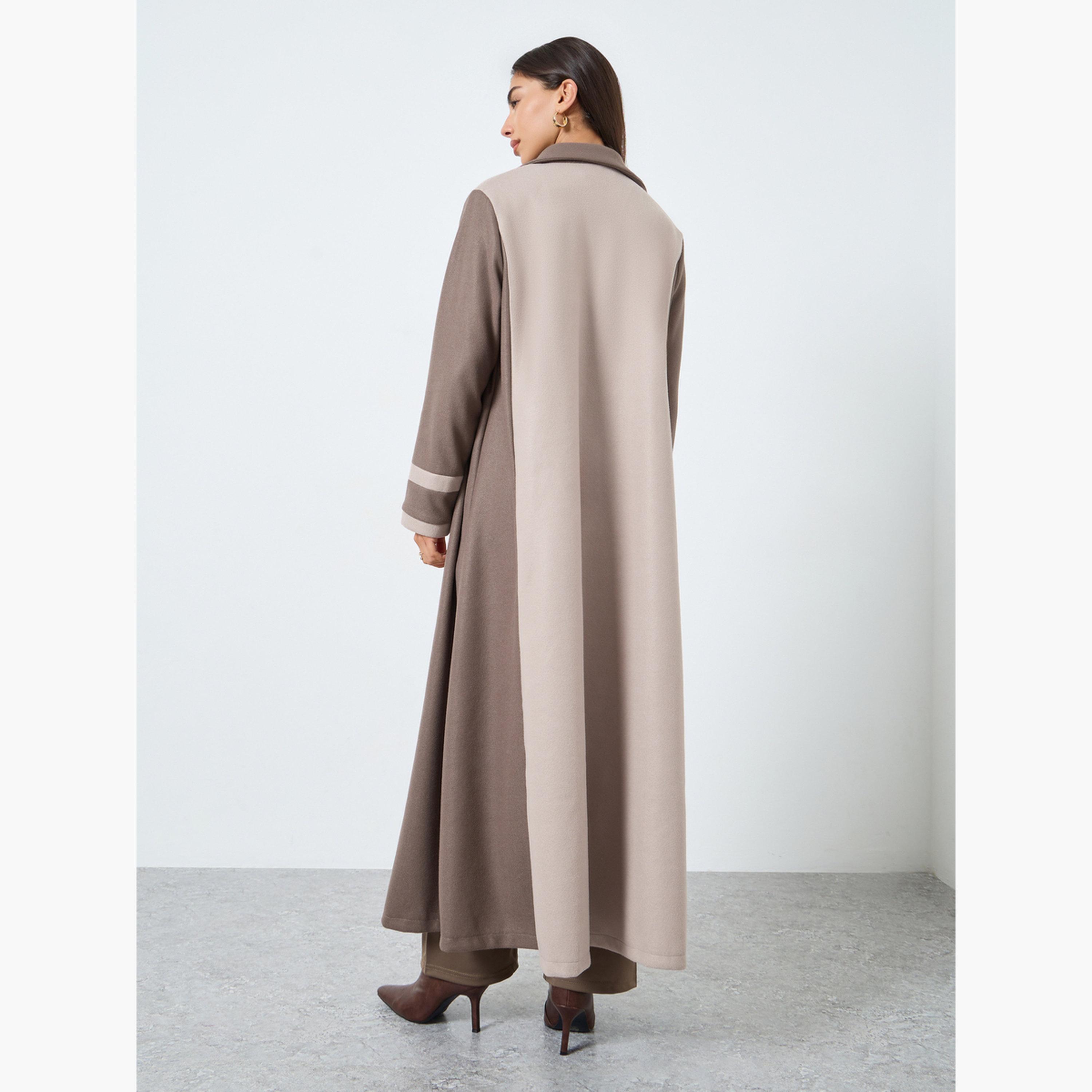 أميرة x ستايلي عباية بنمط كتل الالوان وياقة بشق-women-arabicclothing-abayas-image-4