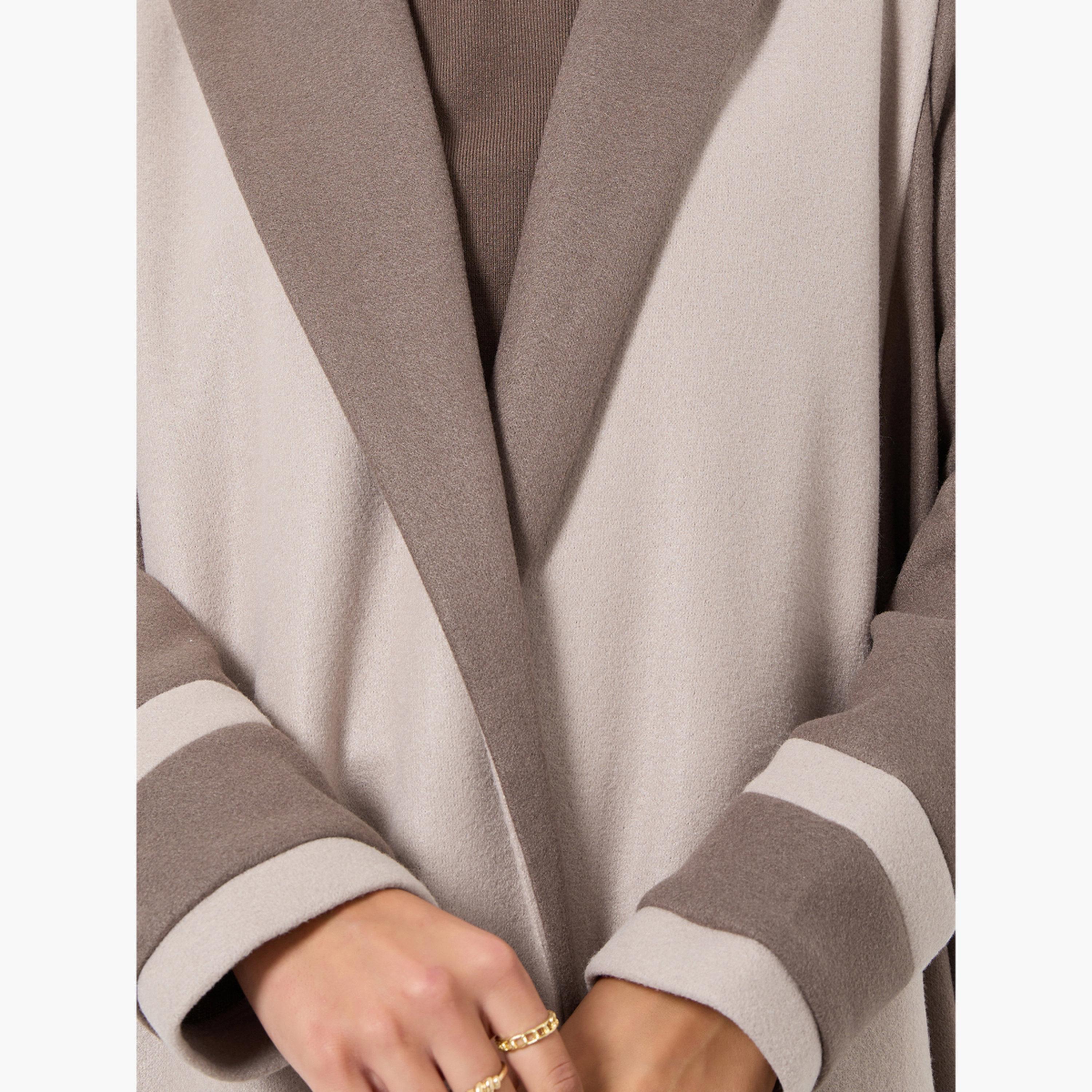 أميرة x ستايلي عباية بنمط كتل الالوان وياقة بشق-women-arabicclothing-abayas-image-5