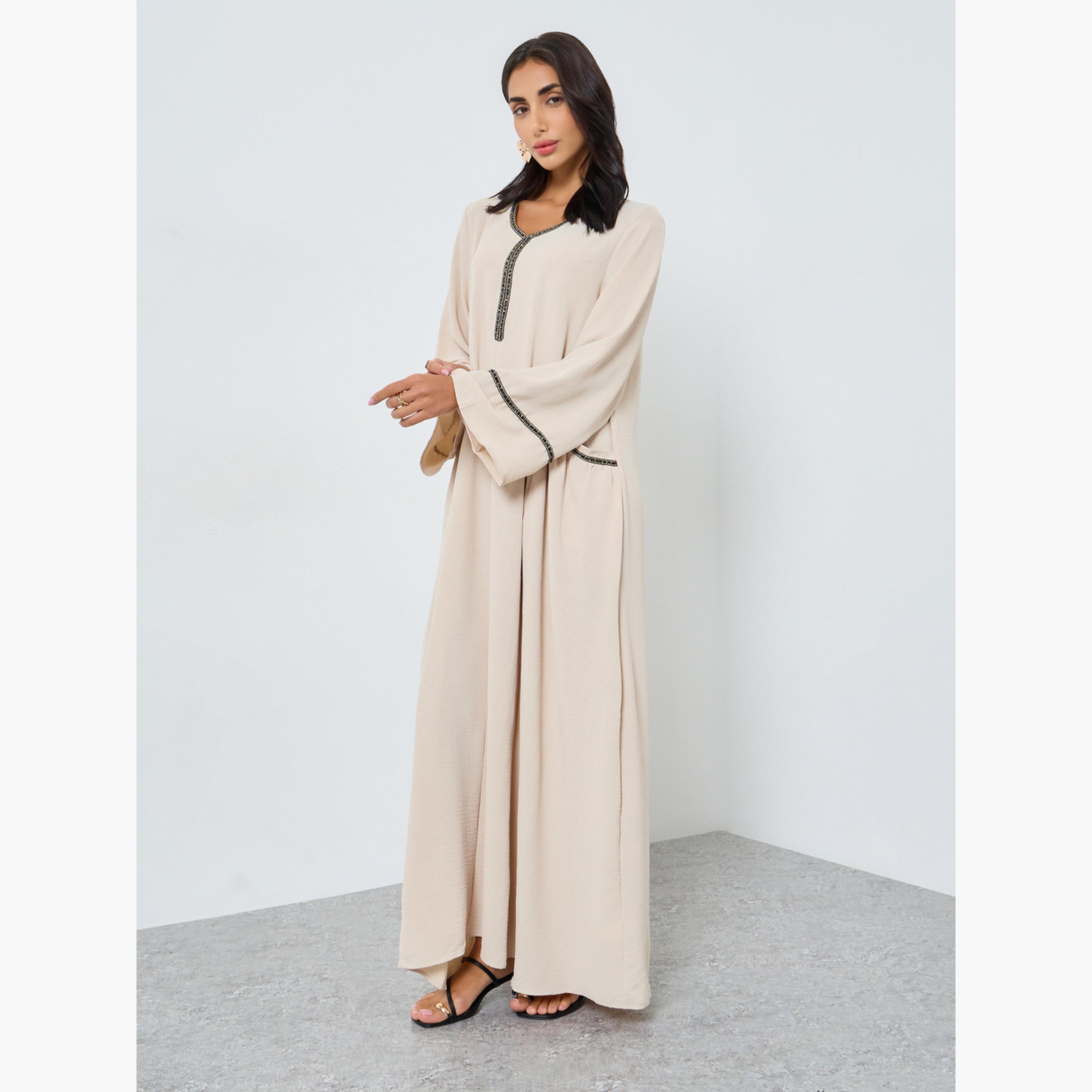 ستايلي - جلابية كريمية بتفاصيل دانتيل على شكل حرف A-women-arabicclothing-jalabiyas-image-1