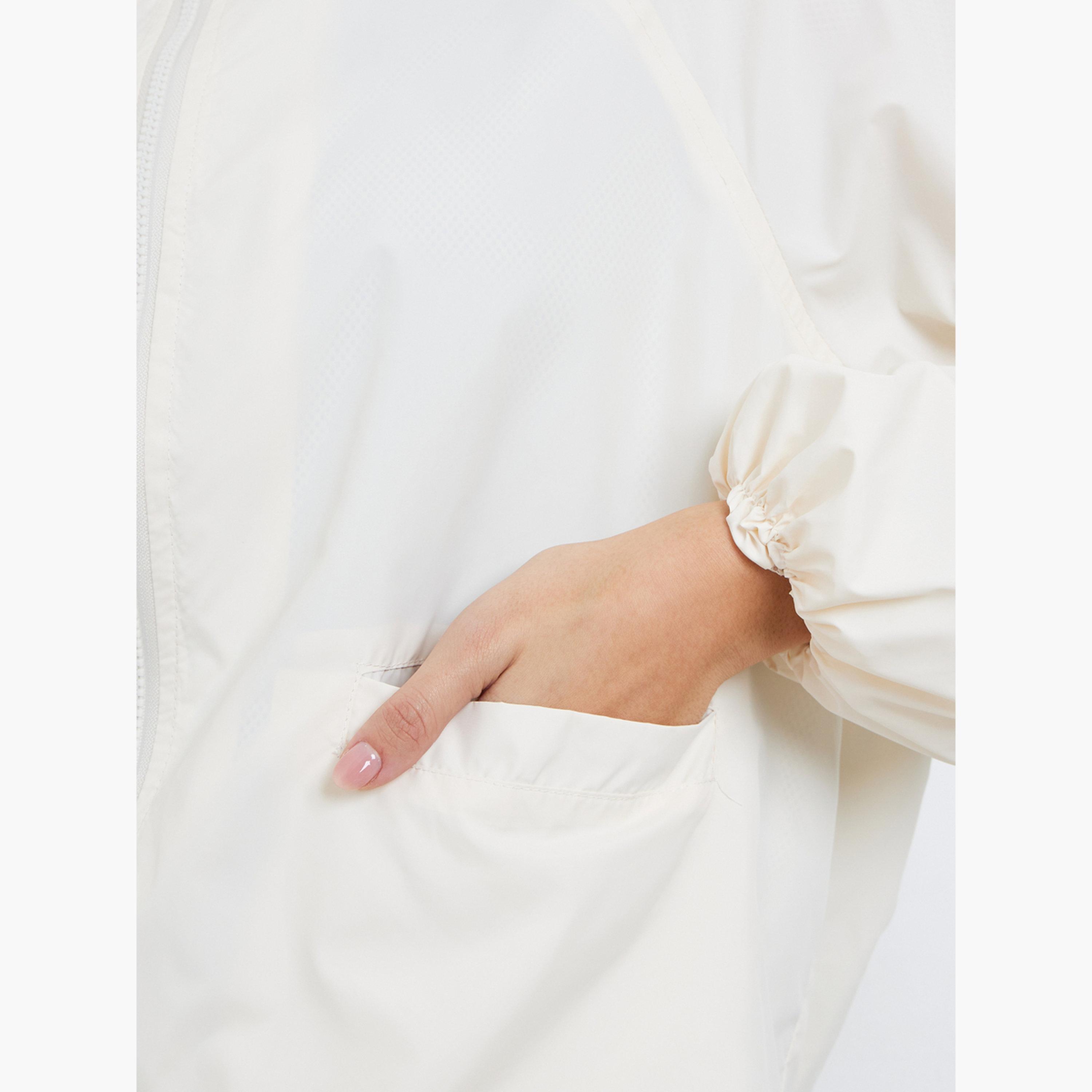 ستايلي - جاكيت بومبر بغطاء رأس وقصة عادية لون أبيض العاجي-women-winterwear-coatsandjackets-jackets-image-4