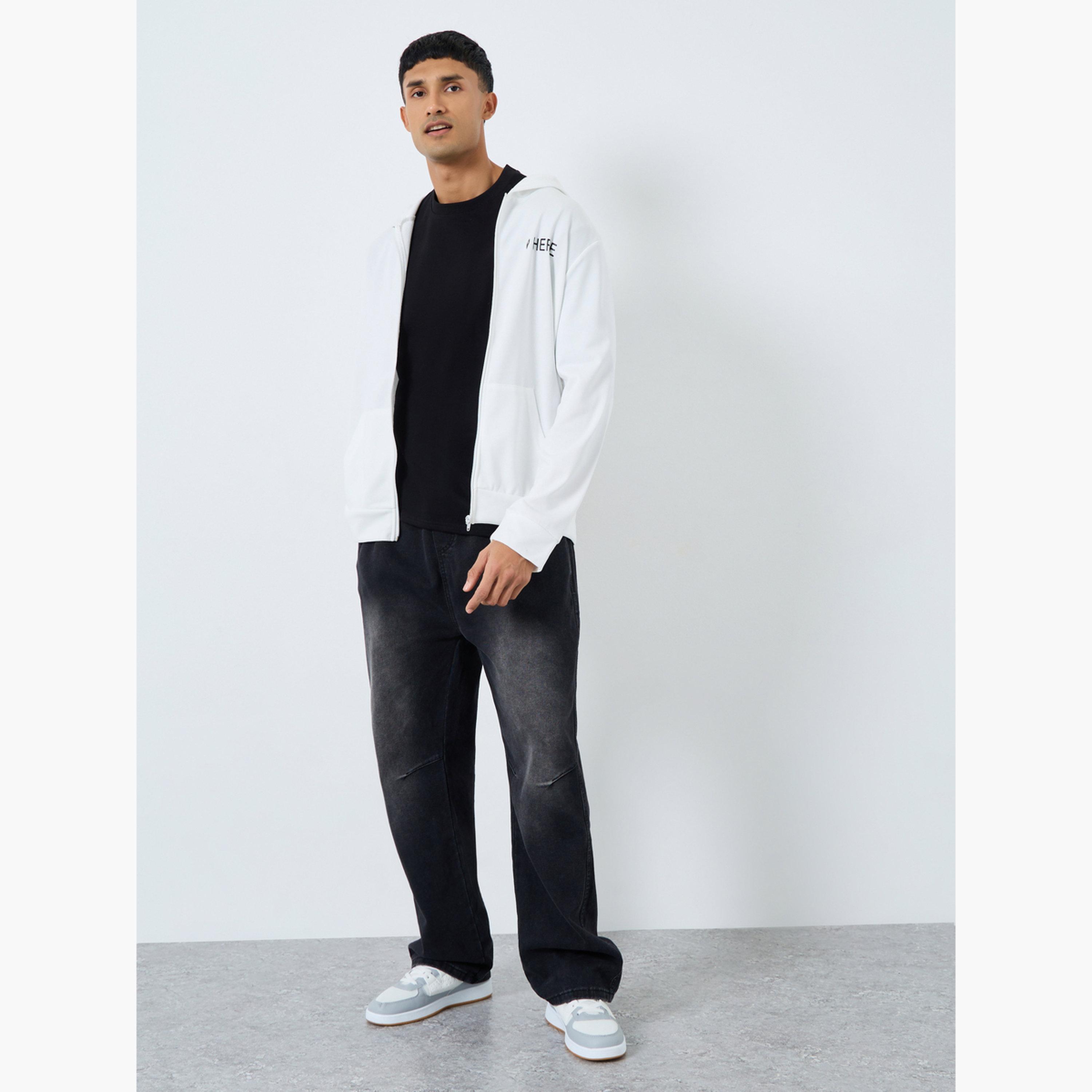 تيك تو - جاكيت رجالي أبيض بغطاء رأس طبعة شعار-men-clothing-jacketsandblazers-jackets-image-2