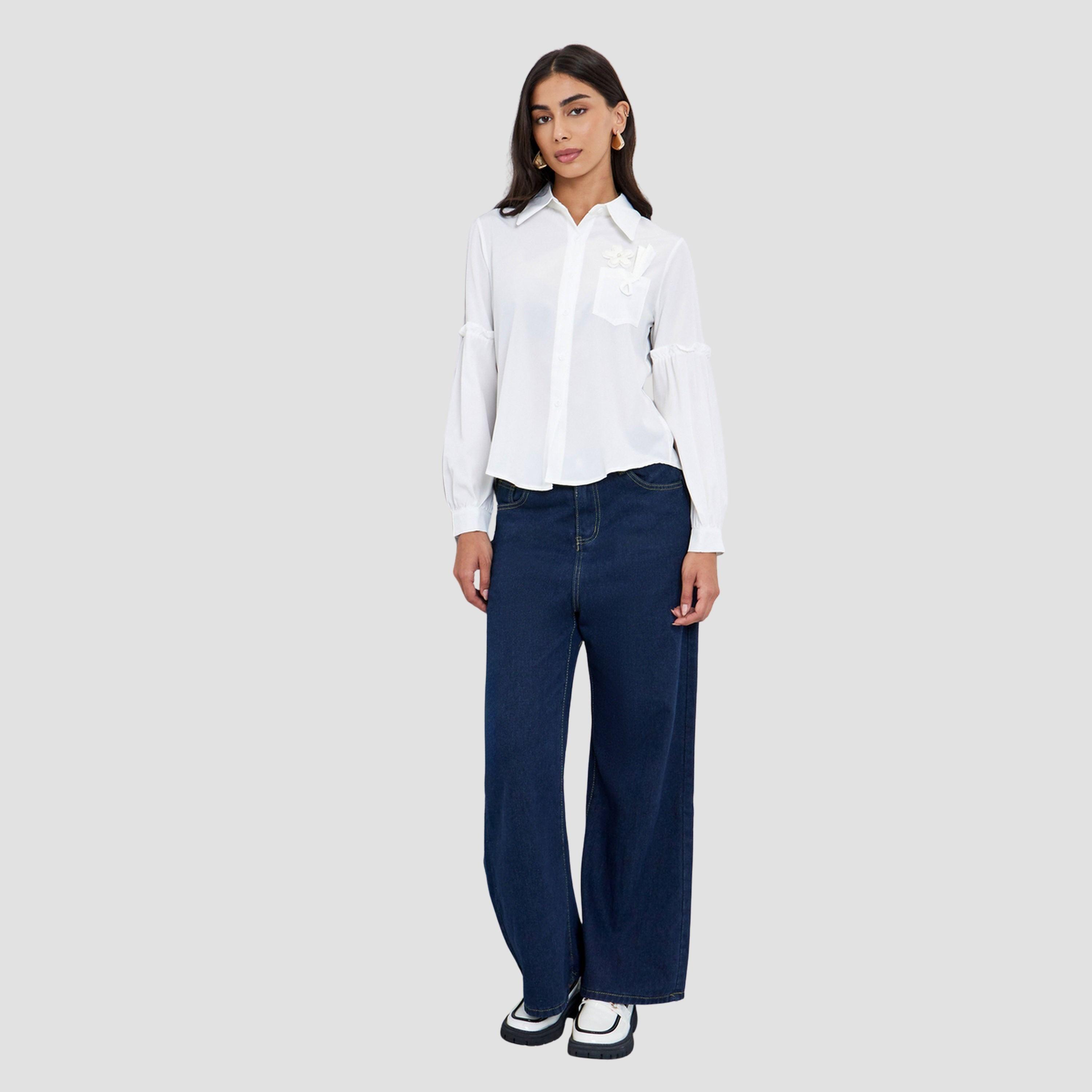 ستايلي - قميص كاجوال أبيض مزين بجيوب للنساء-women-clothing-shirtsandblouses-shirts-image-2