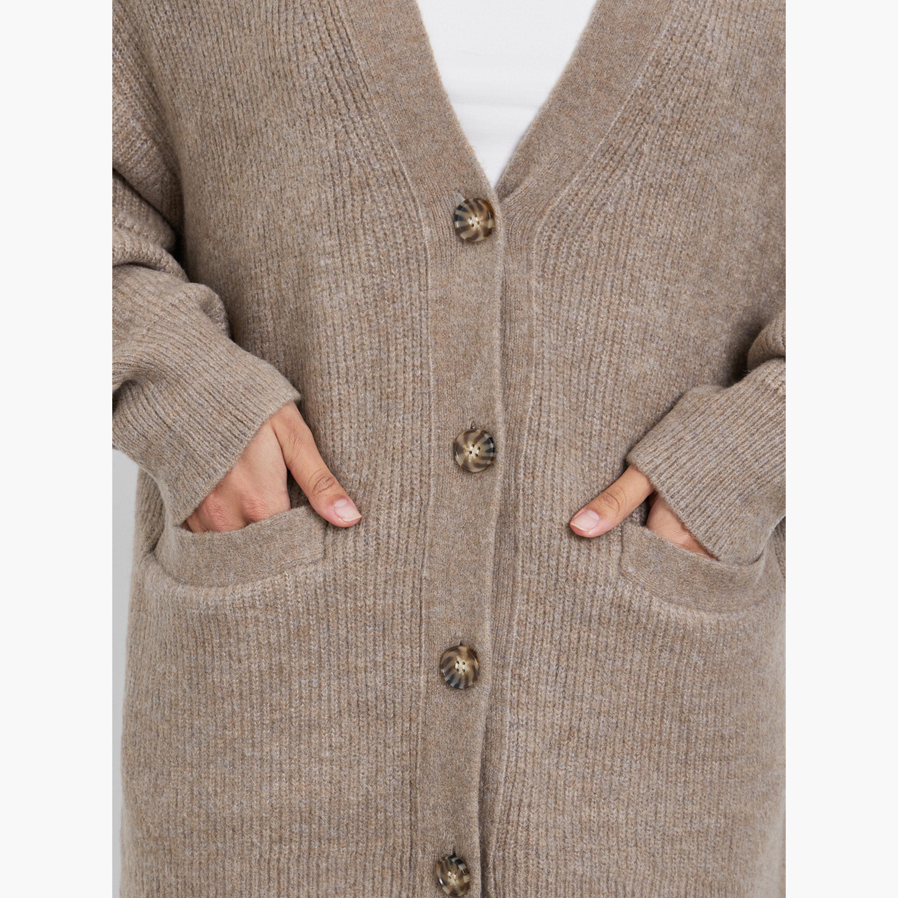 ستايلي - كارديغان طويل مضلع باللون البيج بفتحة رقبة على شكل حرف V للنساء -women-winterwear-cardigansandjumpers-cardigans-image-3