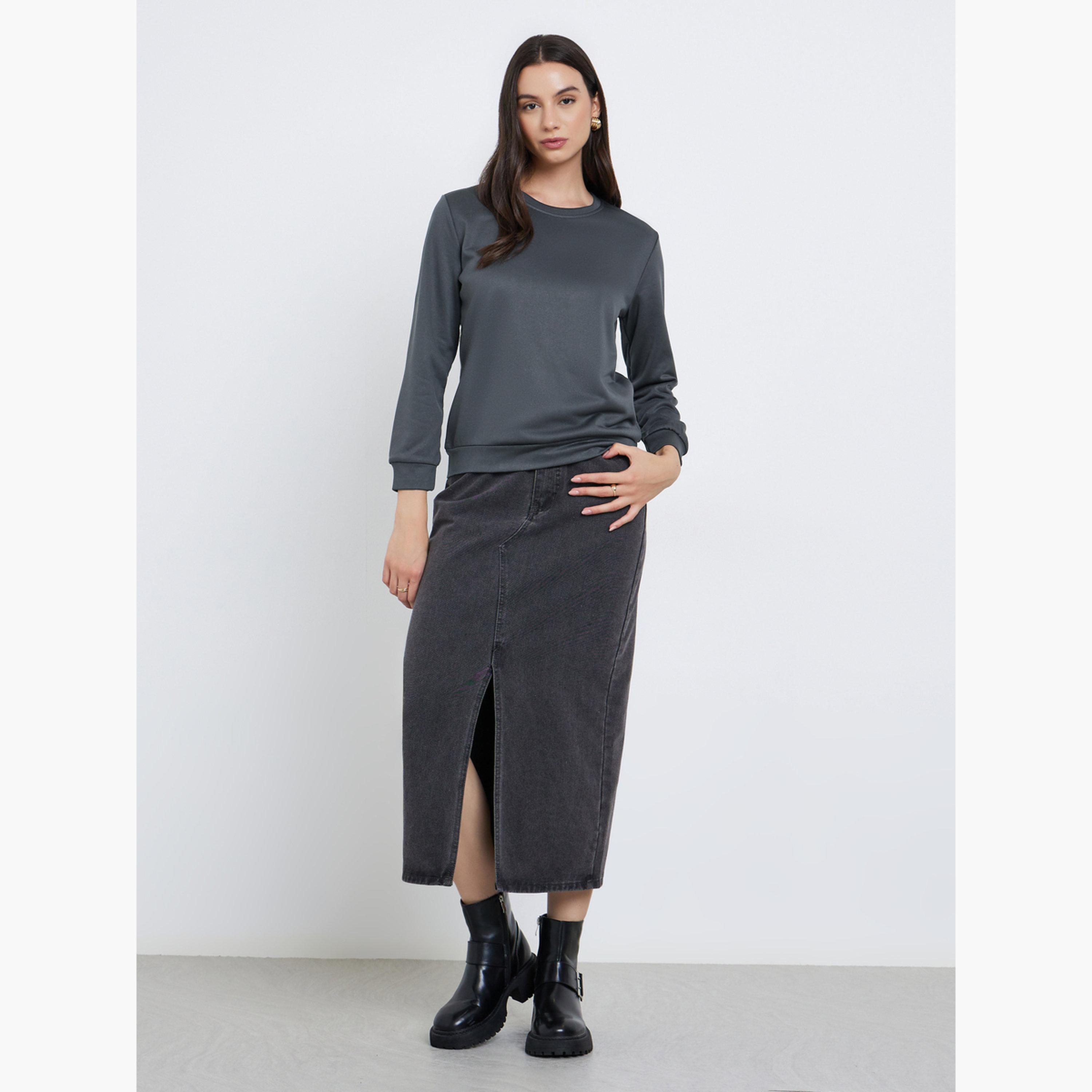 ستايلي - سويت شيرت رمادي سادة برقبة دائرية للنساء-women-winterwear-hoodiesandsweatshirts-sweatshirts-image-2