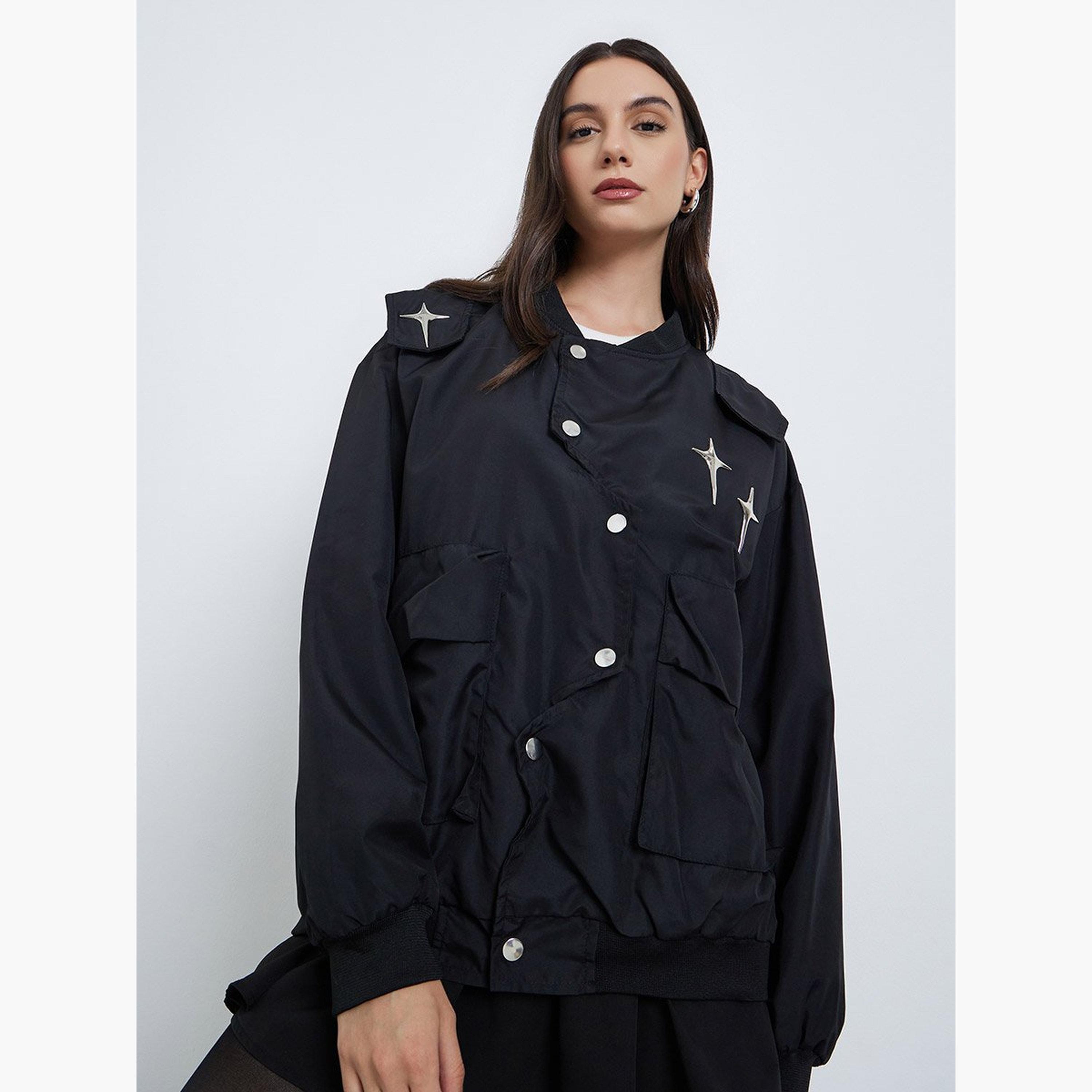 ستايلي - سترة عملية مزينة بمسامير معدنية سوداء-women-winterwear-coatsandjackets-jackets-image-1