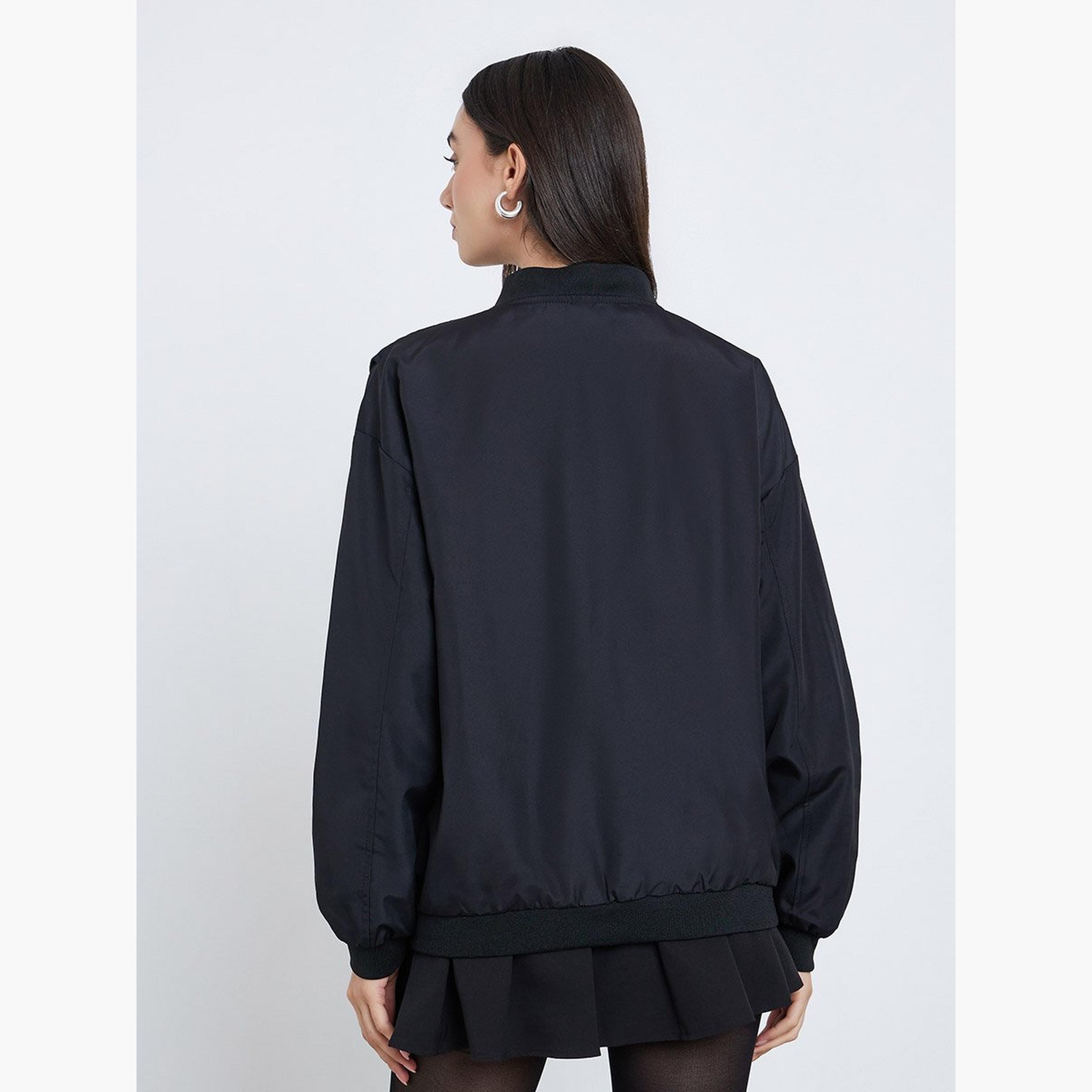 ستايلي - سترة عملية مزينة بمسامير معدنية سوداء-women-winterwear-coatsandjackets-jackets-image-5