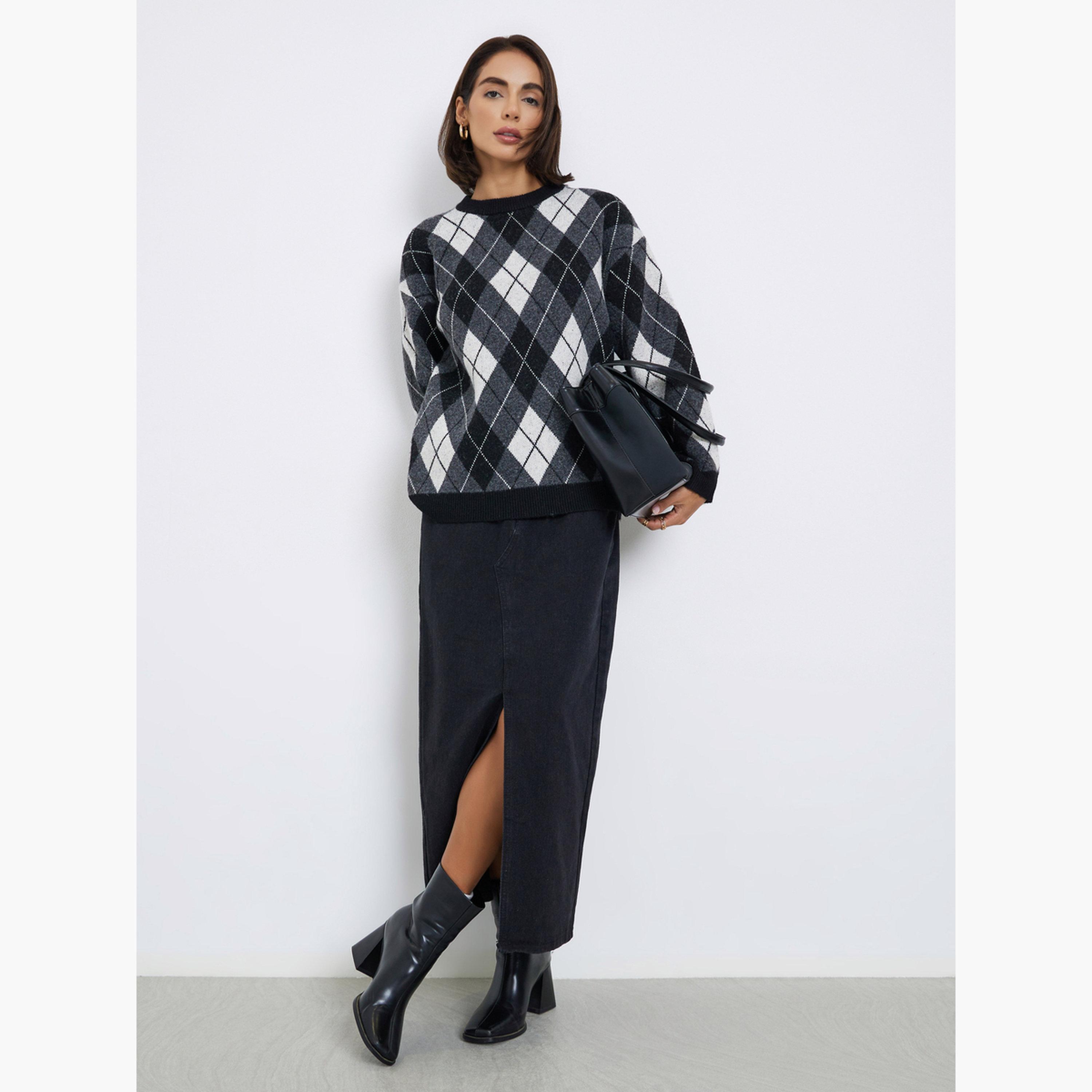 Styli Argyle Pattern Oversized Round Neck Long Sleeves Women's Sweater-women-clothing-cardigansandjumpers-jumpers-image-2