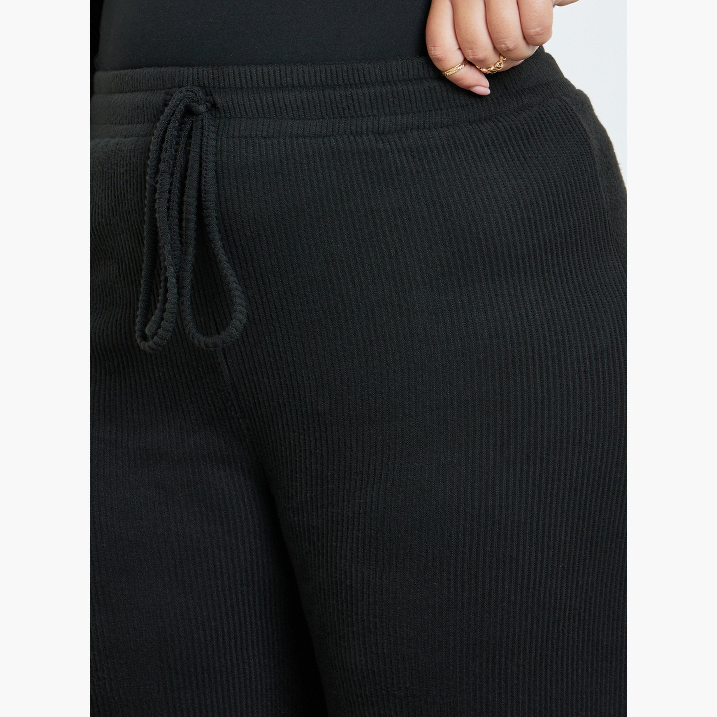 Styli Women Plus Size Black Knit Wide Leg Trousers-women-clothing-bottoms-trousers-image-3