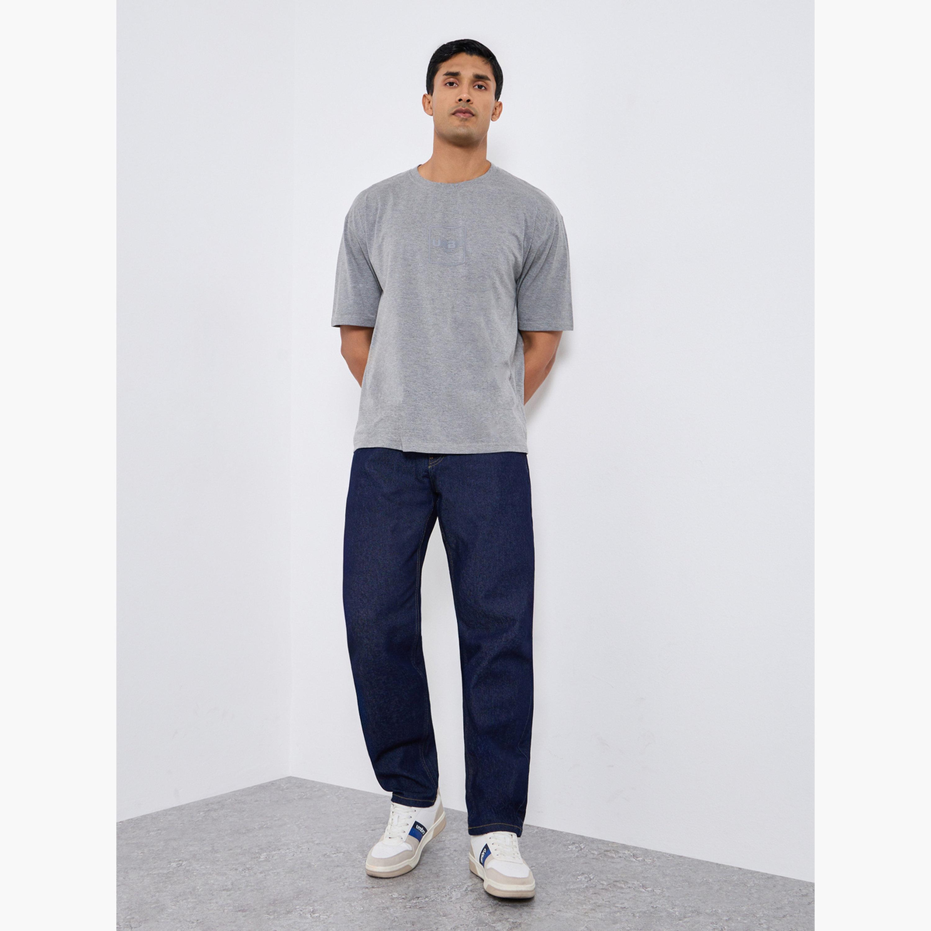 جينز بقصة ضيقة-men-clothing-bottoms-jeans-image-2