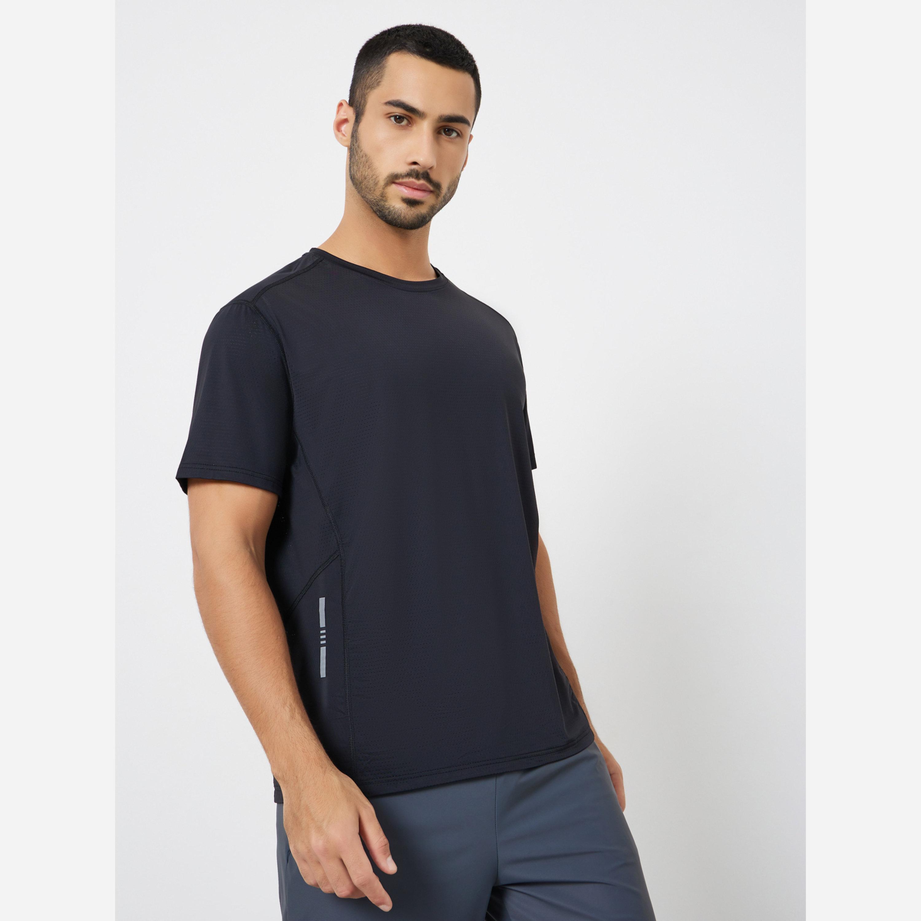 Styli Men Black Quick-Dry Training T-Shirt-men-clothing-sportswearandactivewear-tshirtsandpolos-image-1