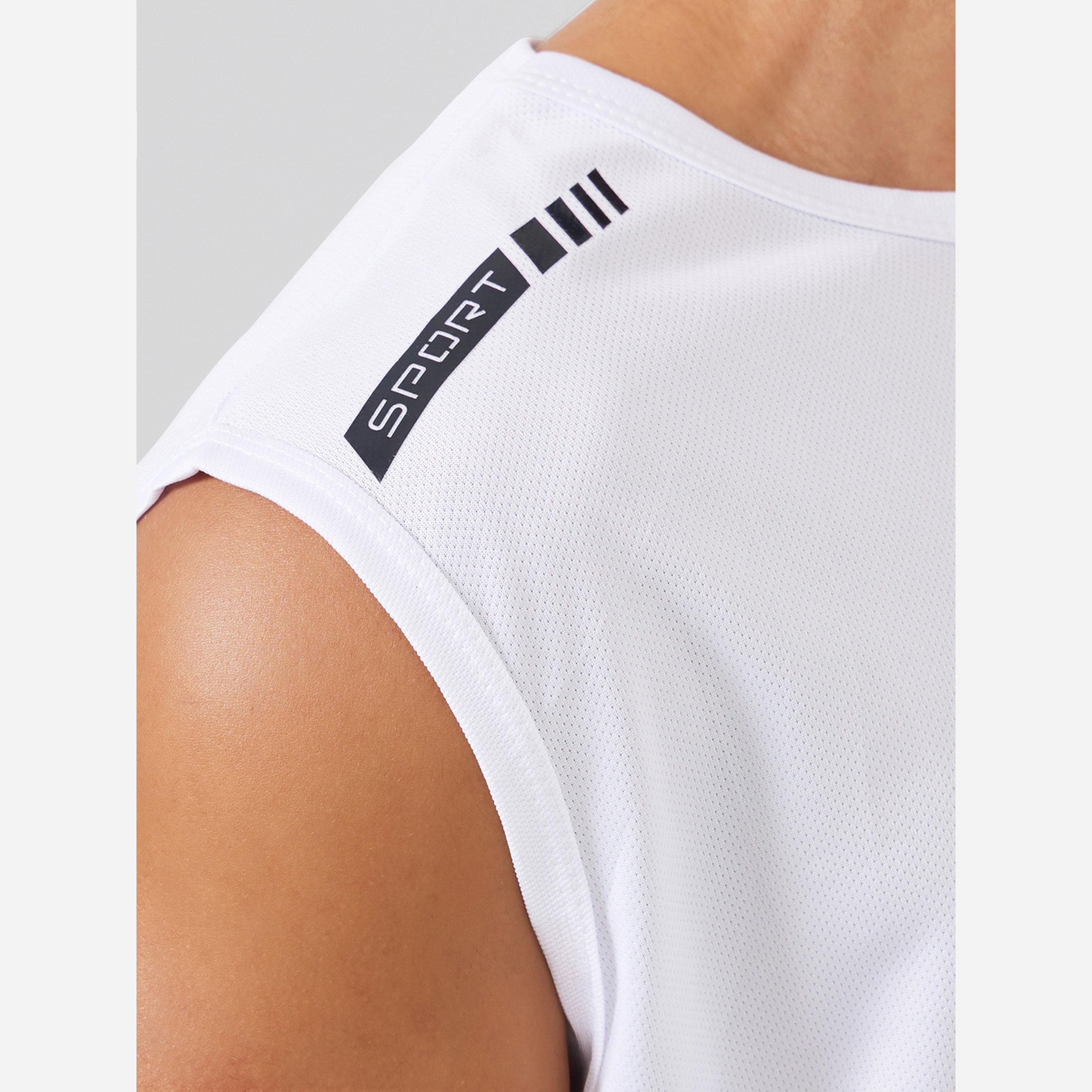 ستايلي - قميص رياضي بدون أكمام سريع الجفاف، وملمس مميز-men-clothing-sportswearandactivewear-tshirtsandpolos-image-3