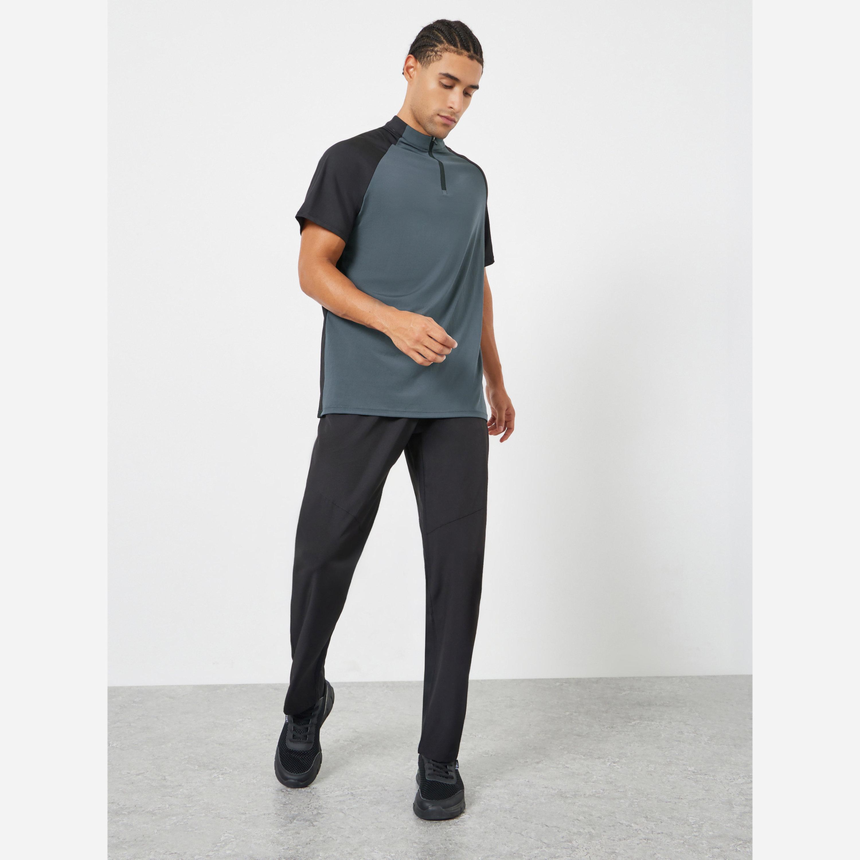 ستايلي - تيشيرت رياضي رجالي لون رمادي أكمام راغلان-men-clothing-sportswearandactivewear-tshirtsandpolos-image-2