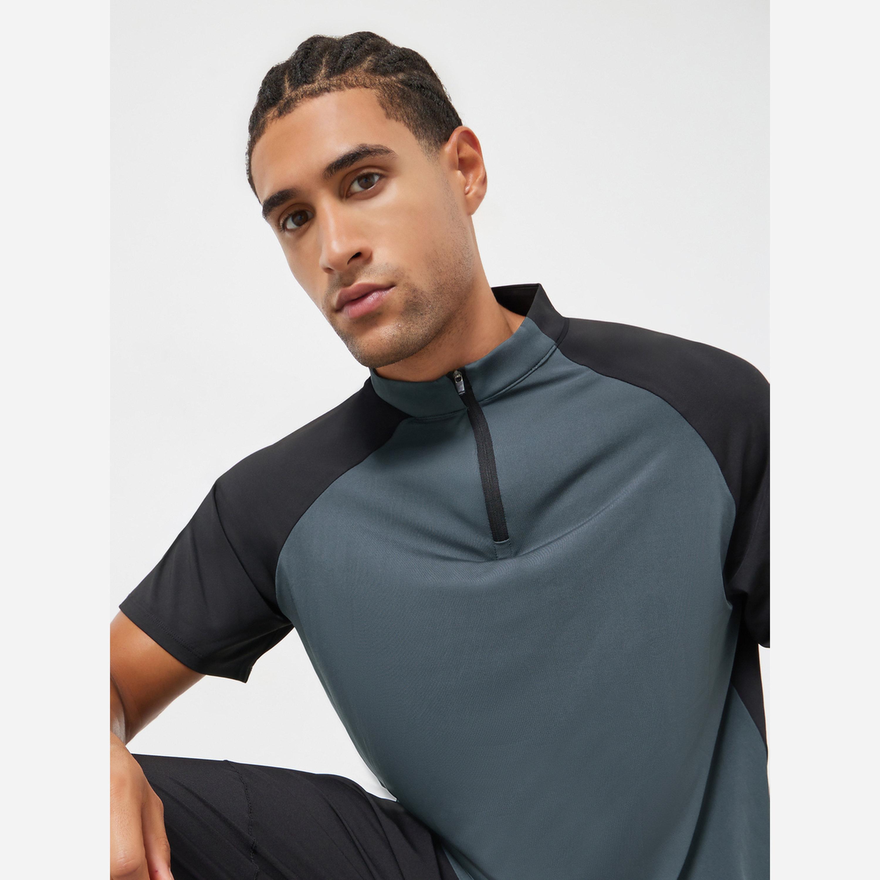 Styli Men Grey Raglan Sleeve Athleisure T-Shirt-men-clothing-sportswearandactivewear-tshirtsandpolos-image-3