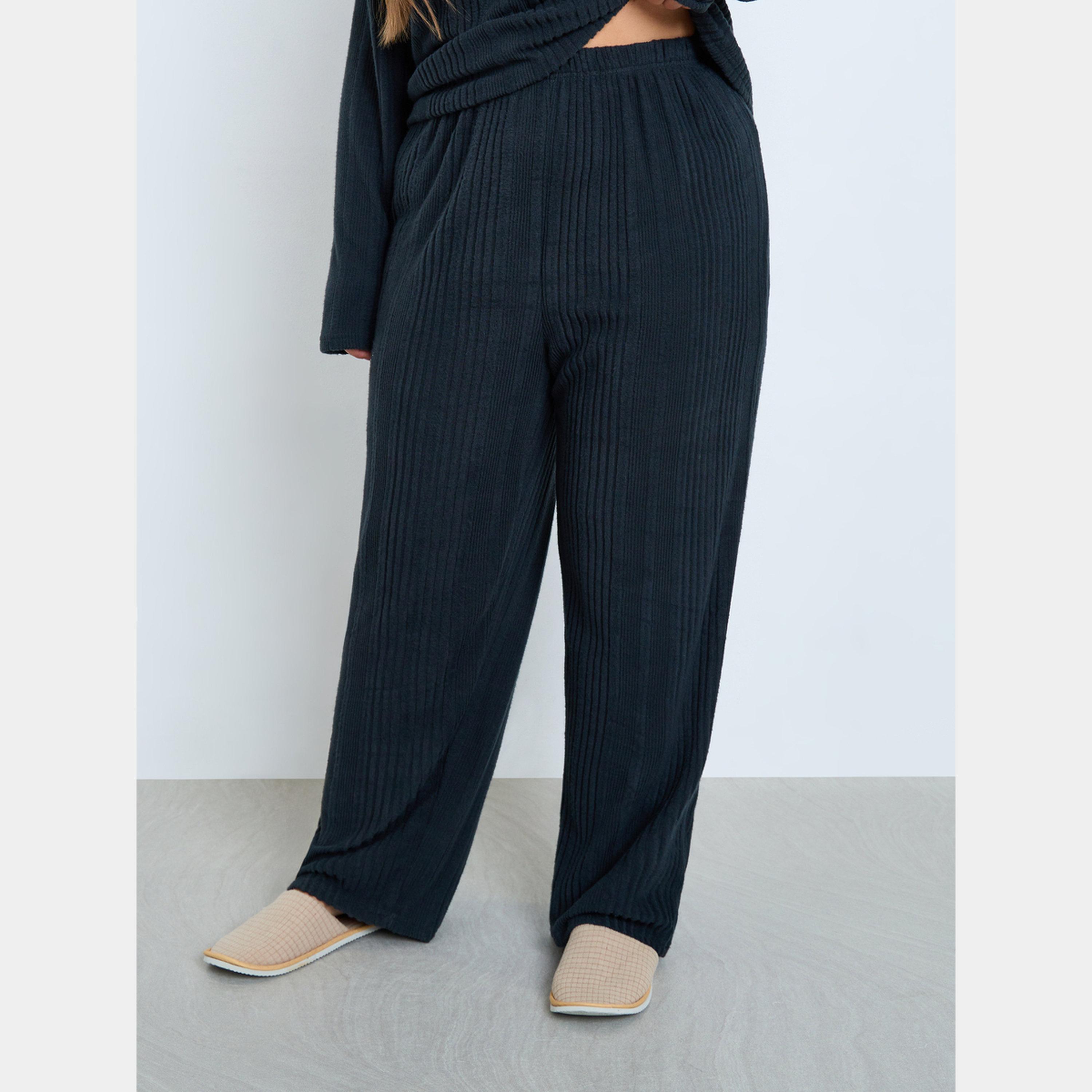 Styli Plus Size Navy Rib Knit T-Shirt and Pyjama Set-women-clothing-nightwear-pyjamas-longsets-image-3