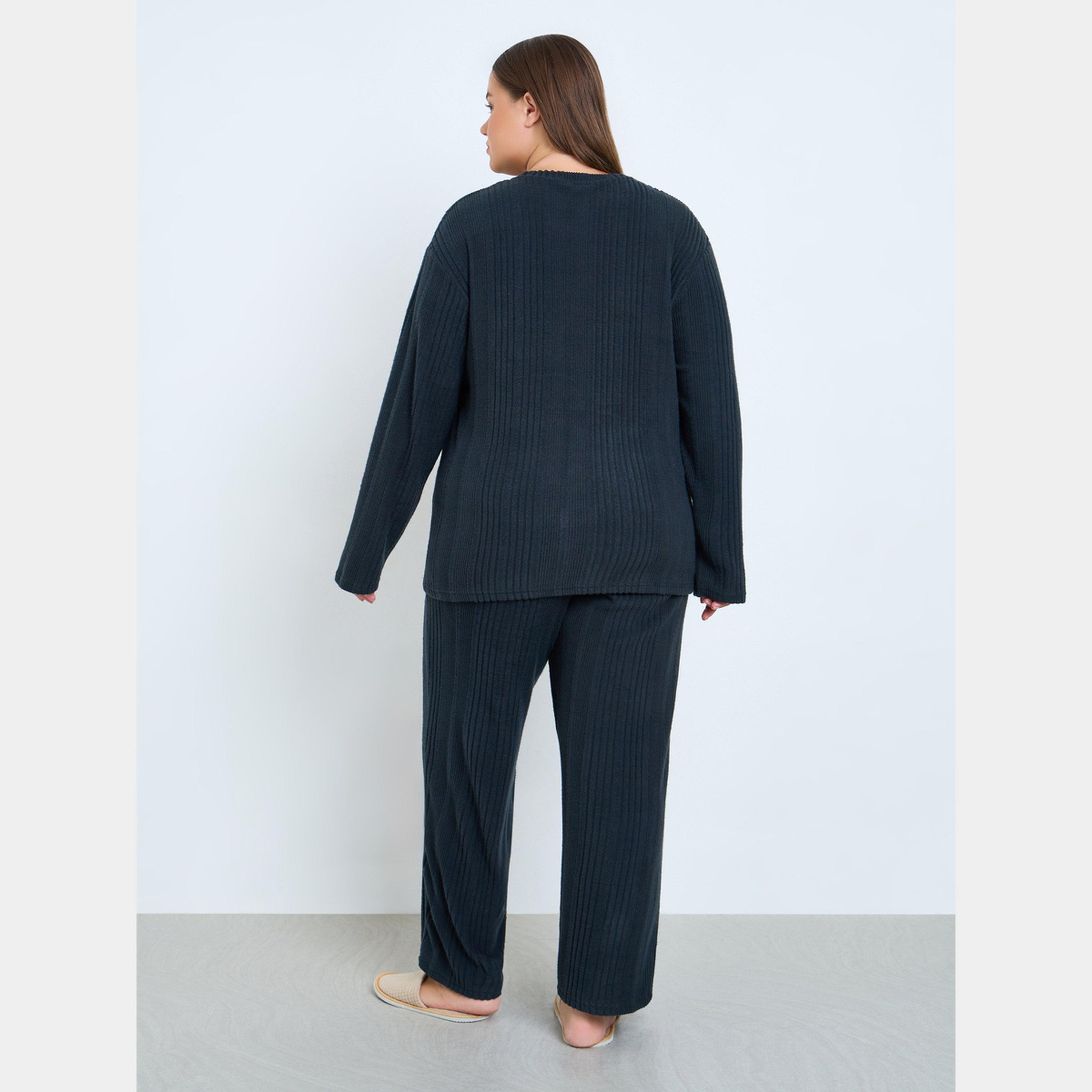 Styli Plus Size Navy Rib Knit T-Shirt and Pyjama Set-women-clothing-nightwear-pyjamas-longsets-image-5