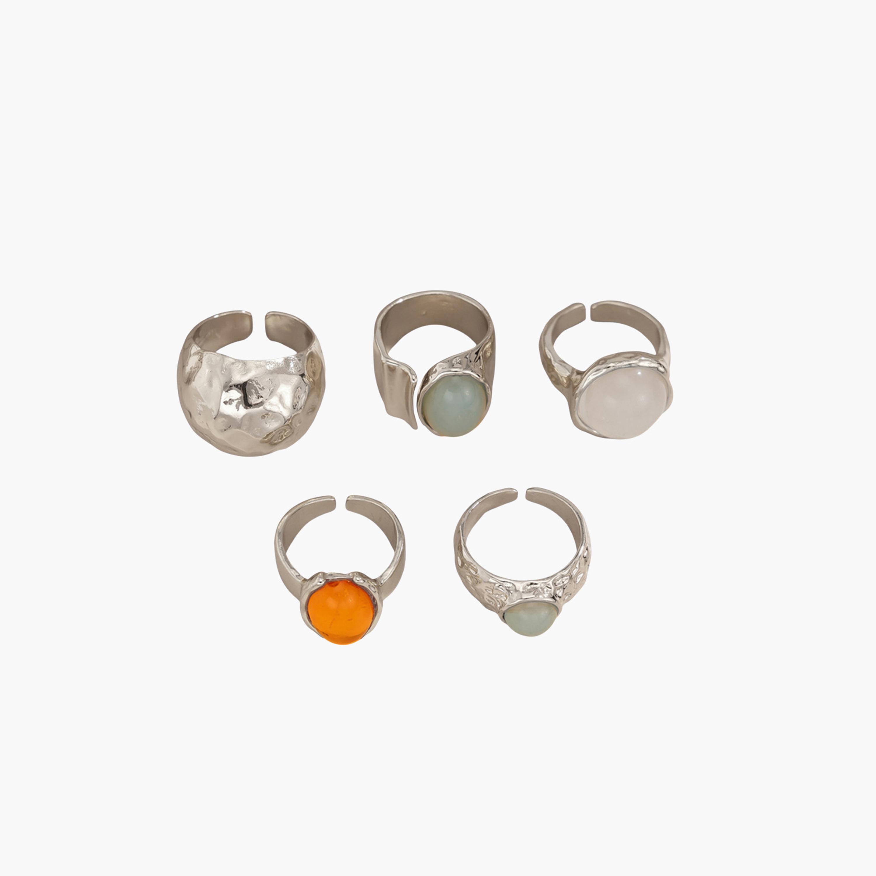 تيك تو - مجموعة من 5 خواتم فضية مرصعة بالأحجار الكريمة-women-watchesandjewellery-jewellery-rings-image-1