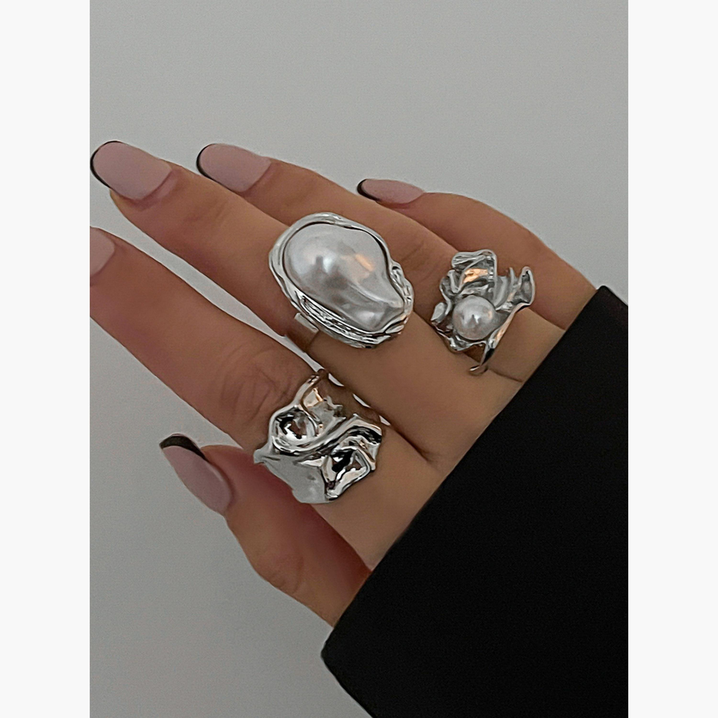 تيك تو - مجموعة من 3 خواتم من اللؤلؤ الصناعي-women-watchesandjewellery-jewellery-rings-image-2