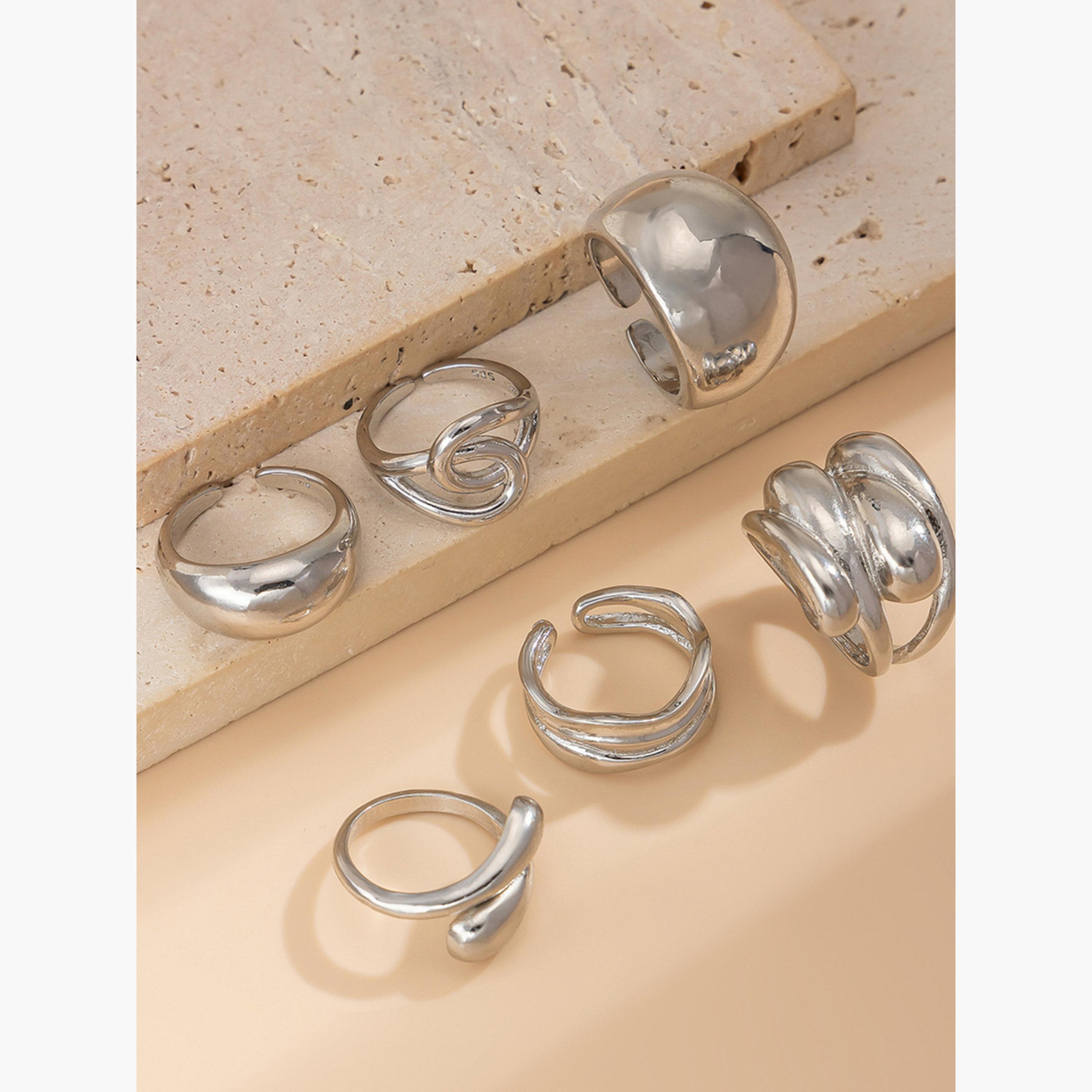 تيك تو - مجموعة من 6 خواتم متنوعة-women-watchesandjewellery-jewellery-rings-image-3