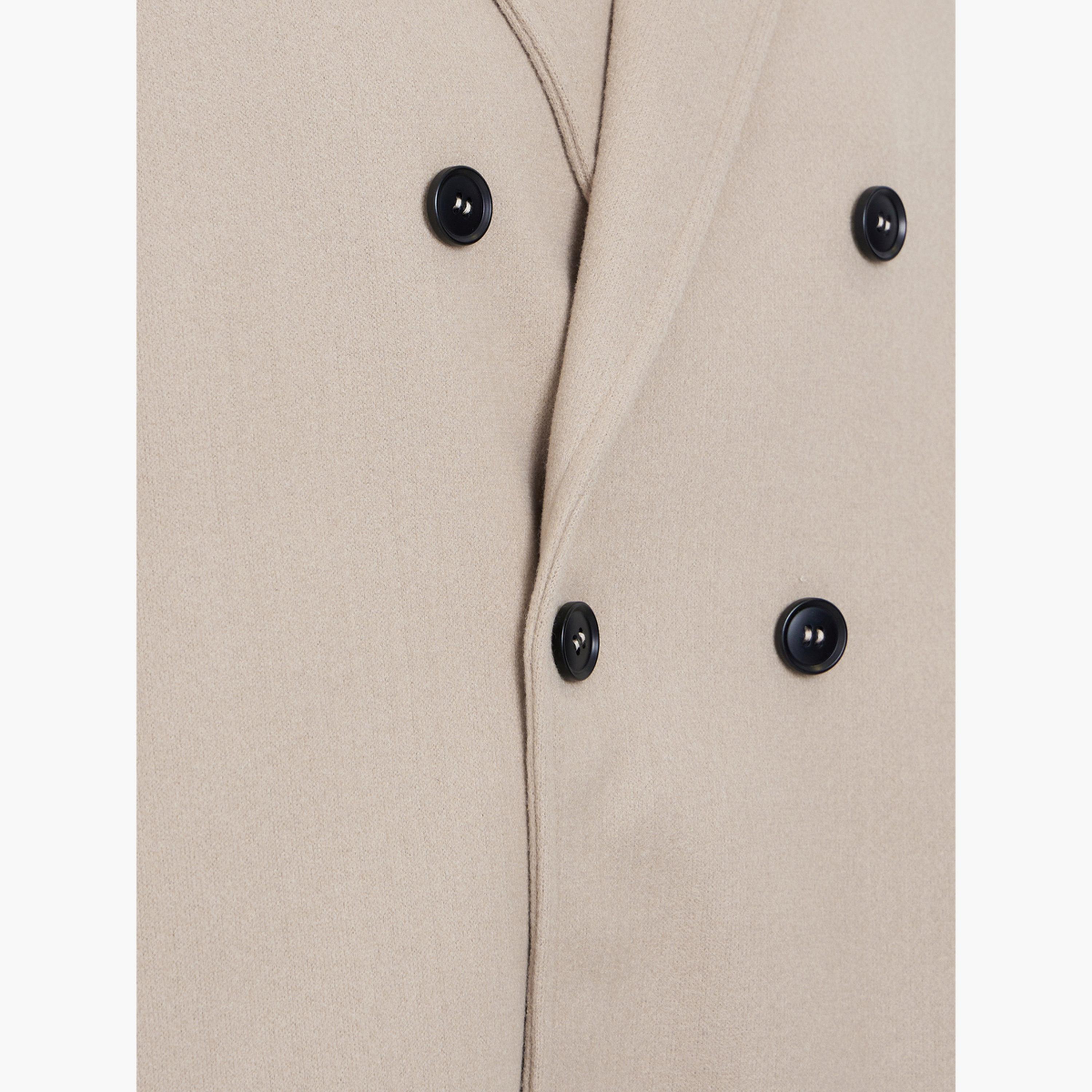 ستايلي - معطف بيج بقصّة كيب أزرار مزدوجة للنساء -women-winterwear-coatsandjackets-coats-image-4