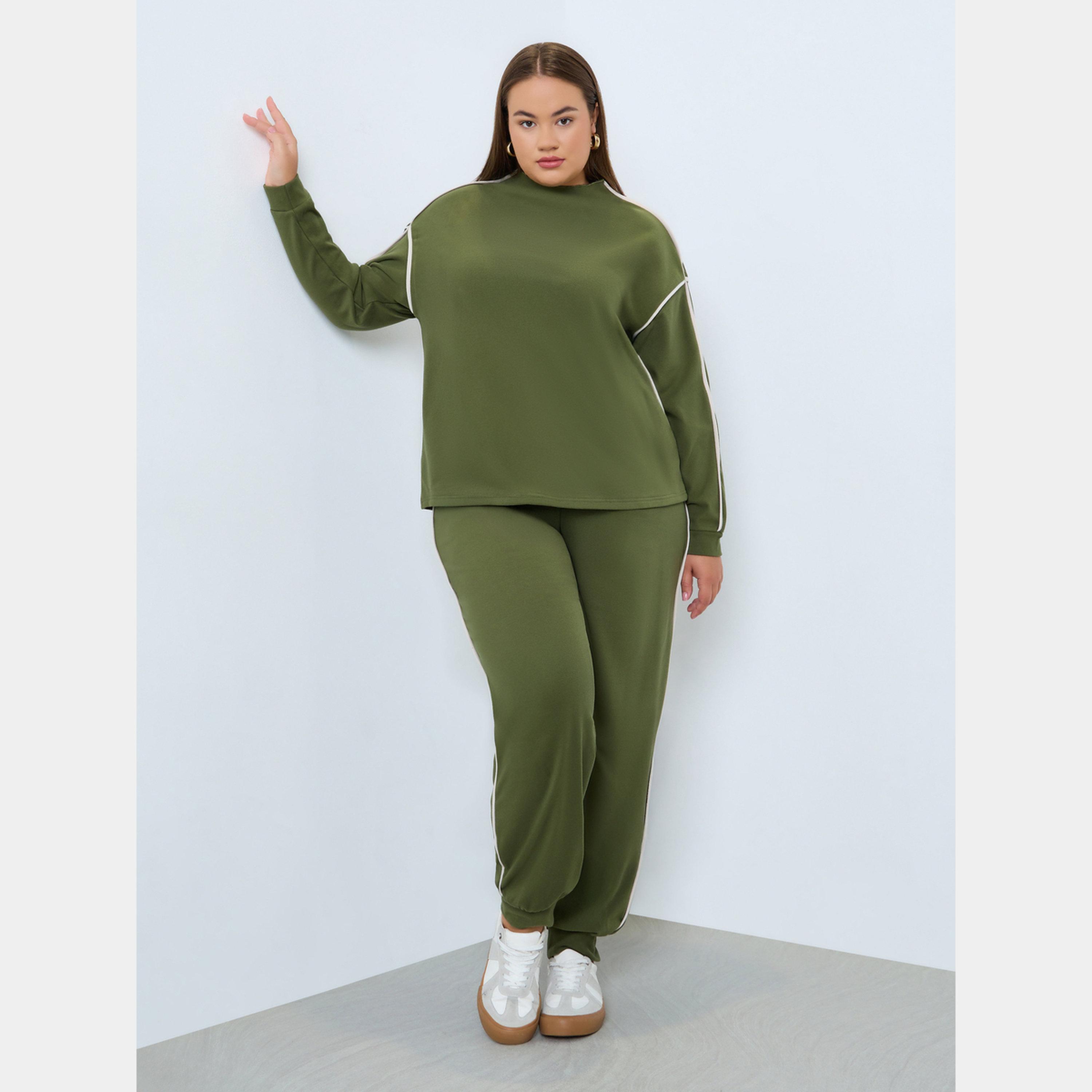 ستايلي - سويت شيرت نسائي بأكمام طويلة ورقبة قمعية صلبة-women-winterwear-hoodiesandsweatshirts-sweatshirts-image-2