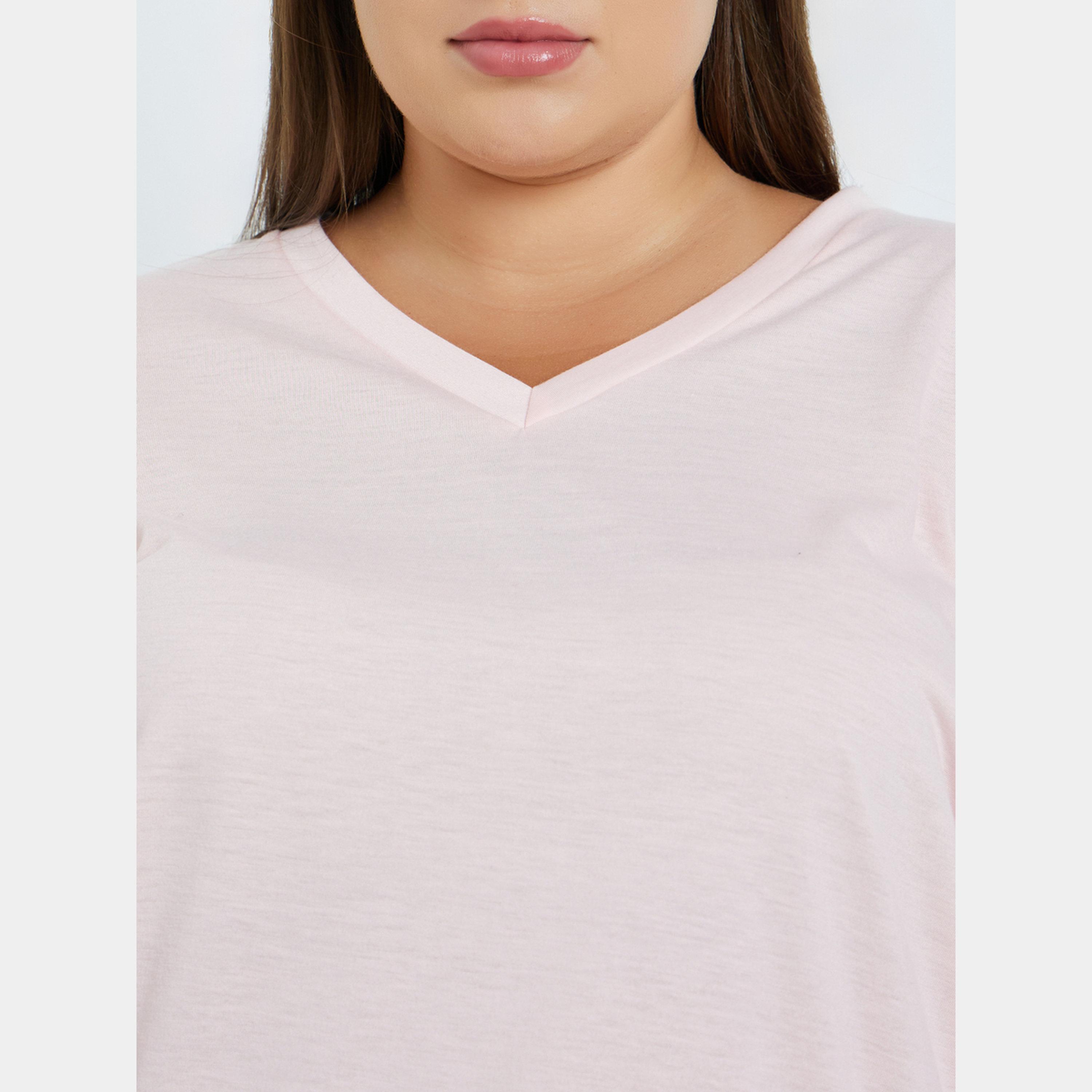 Styli Plus Size Solid V Neck T-Shirt and Check Pyjama Set-women-clothing-nightwear-pyjamas-longsets-image-5