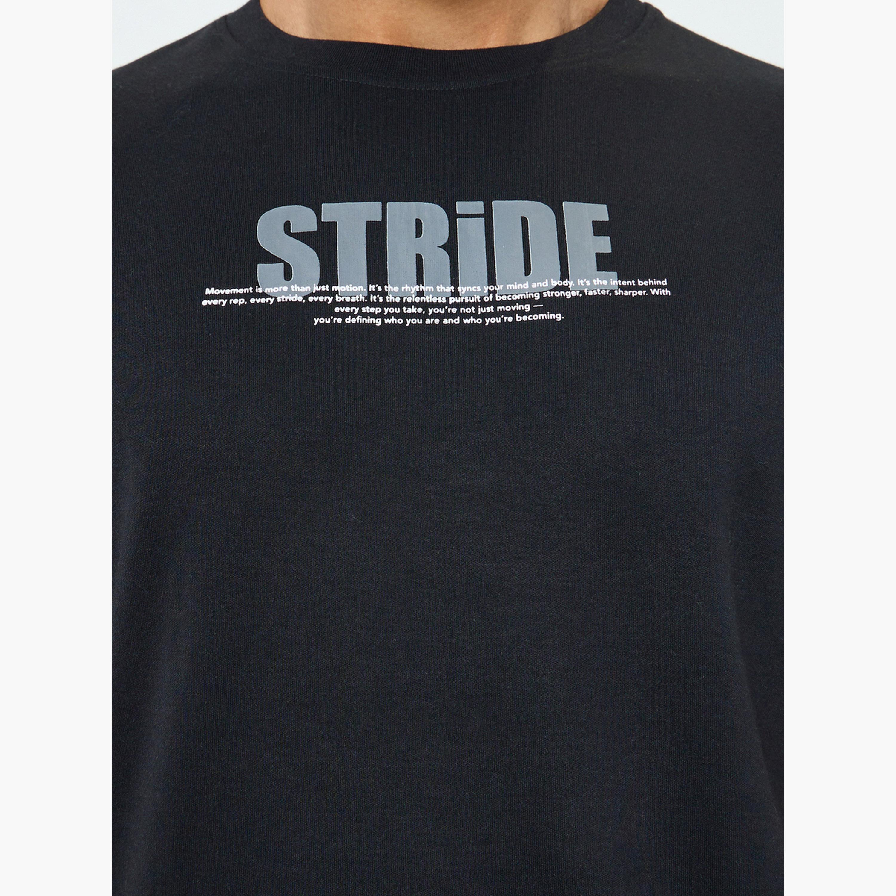 تيشيرت بقصة واسعة وطبعة شعار للرجال-men-clothing-sportswearandactivewear-tshirtsandpolos-image-4