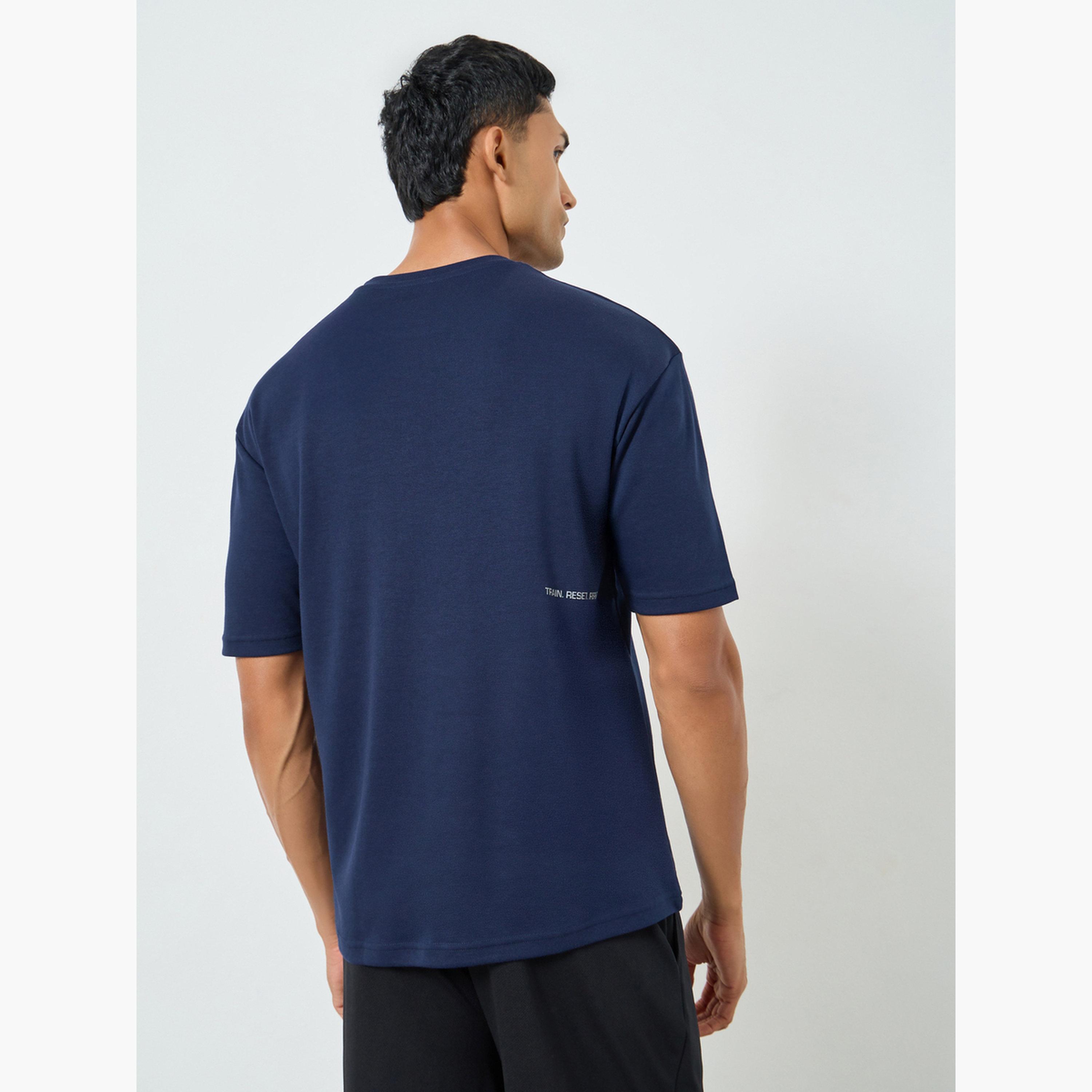Styli Men Oversized Round Neck T-Shirt-men-clothing-sportswearandactivewear-tshirtsandpolos-image-3