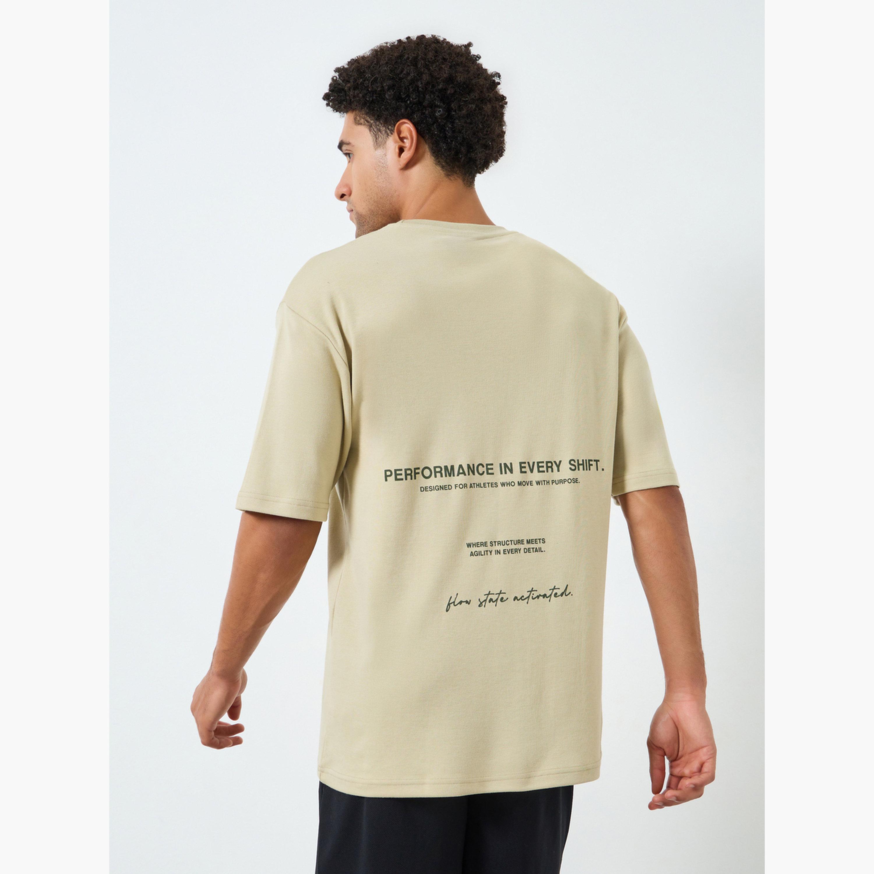 Styli Men Oversized Minimal Front Print T-Shirt-men-clothing-sportswearandactivewear-tshirtsandpolos-image-3