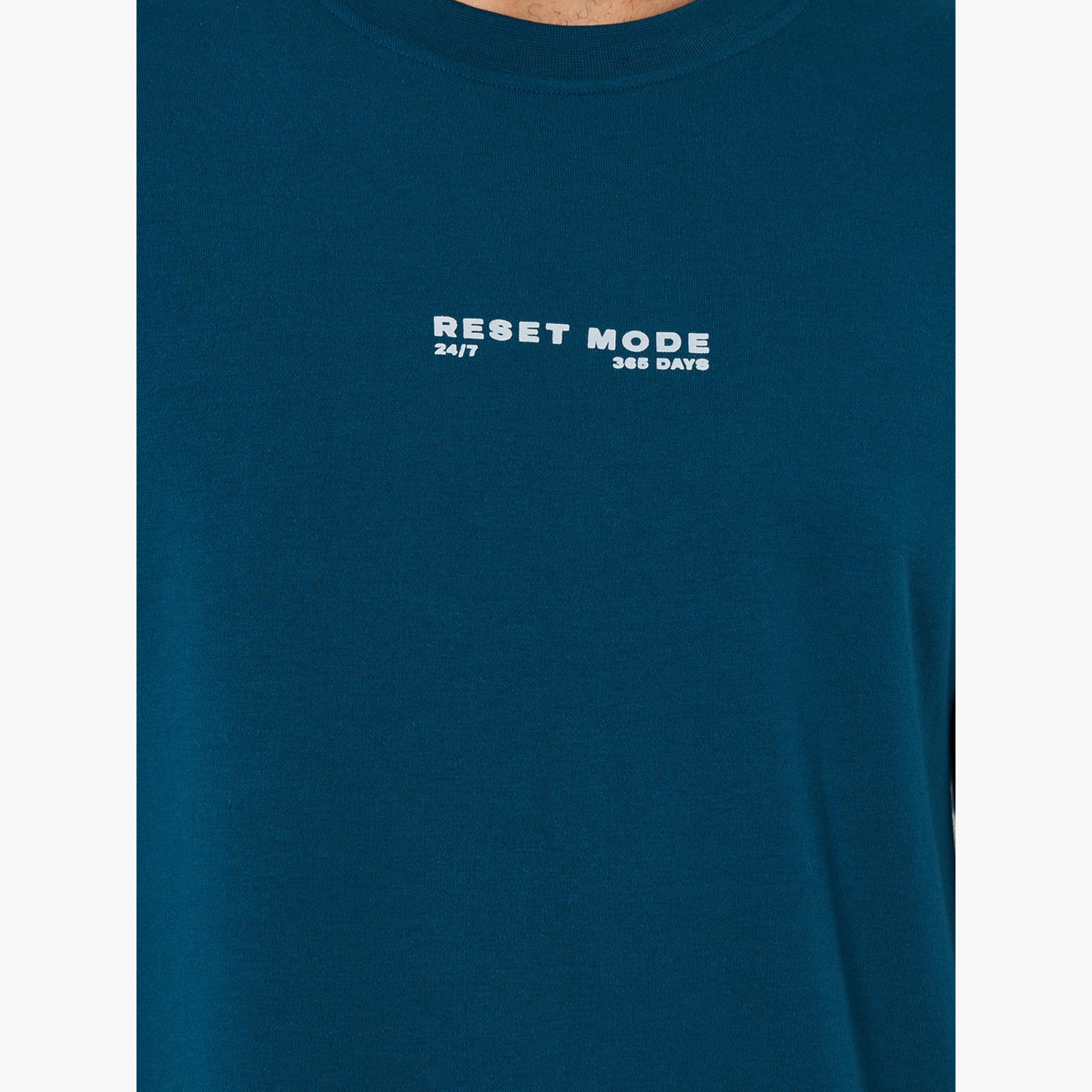 تيشيرت بقصة واسعة وطبعة أمامية صغيرة للرجال-men-clothing-sportswearandactivewear-tshirtsandpolos-image-4