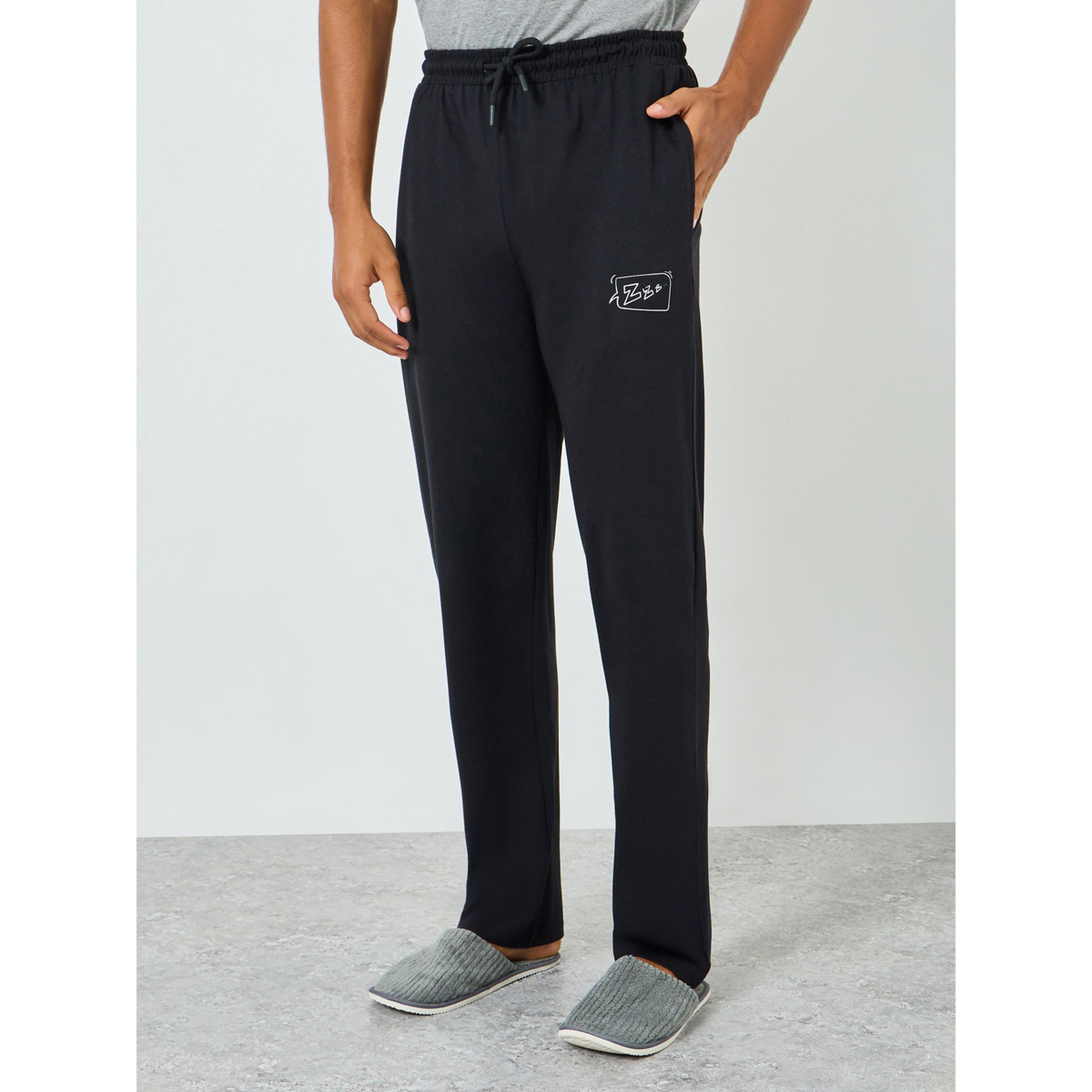 طقم من تيشيرت بياقة دائرية وشورت سادة-men-clothing-nightwear-sets-image-4