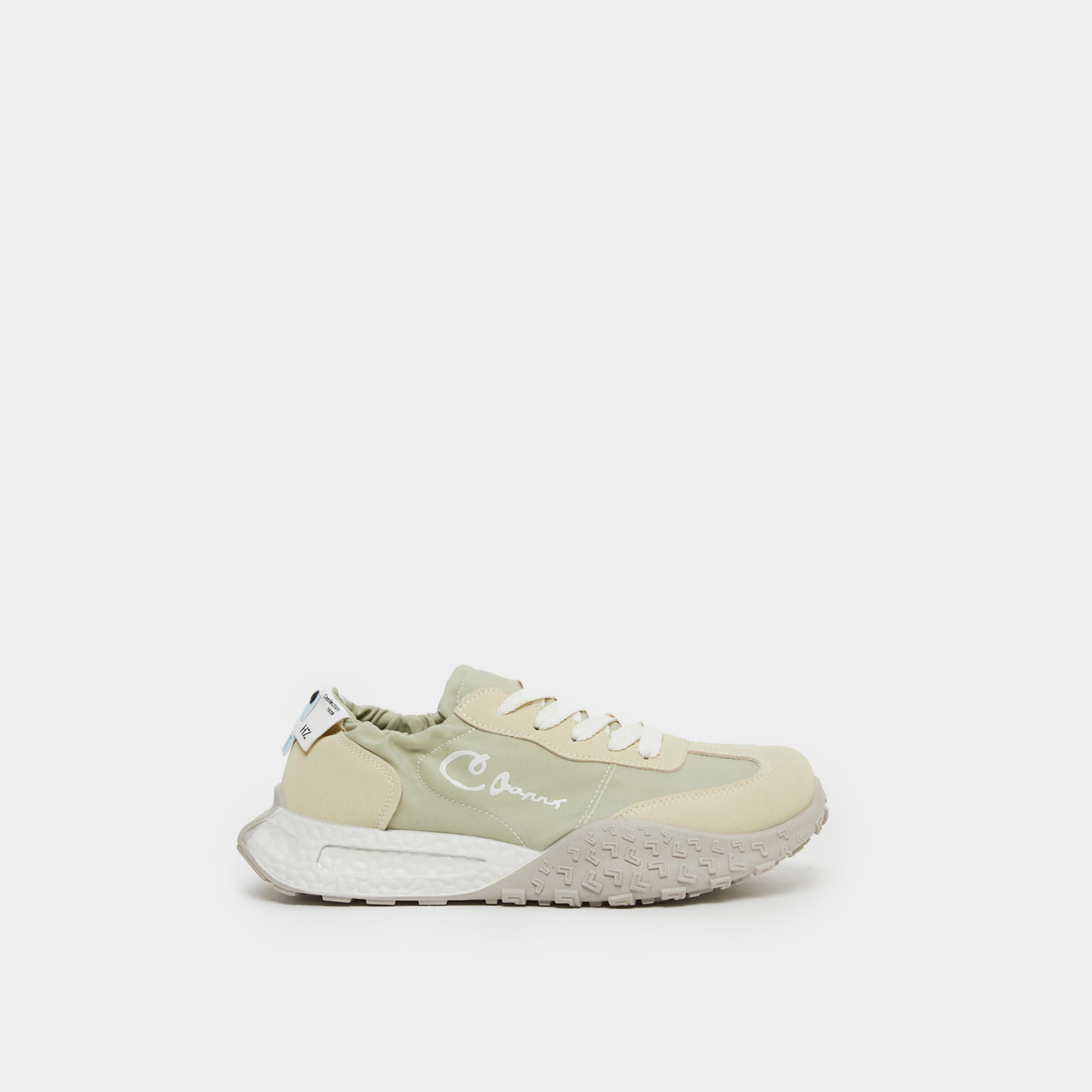 تيك تو - حذاء رياضي نسائي مطبوع عليه لوحة من الدانتيل المرن-women-shoes-sneakers-image-3