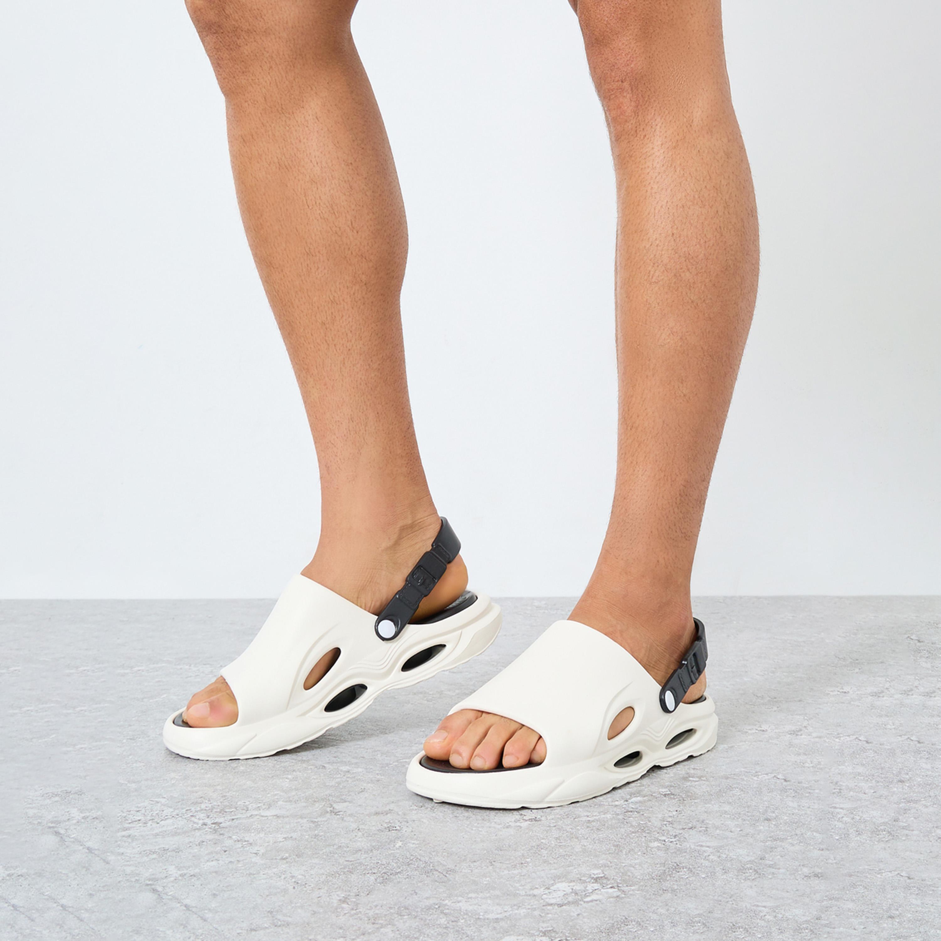 ستايلي - صندل مريح بحزام خلفي وتفاصيل مقصوصة للرجال-men-shoes-sandals-image-2