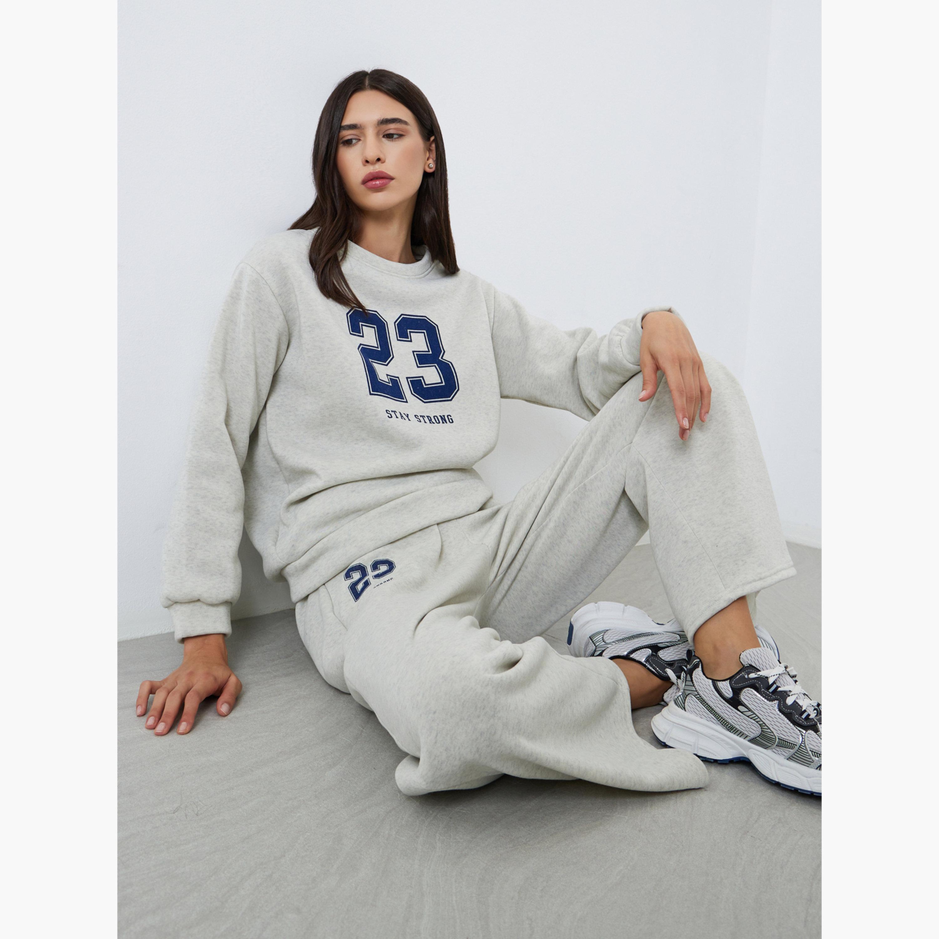 Styli Grey Crew Neck Oversized Sweatshirt and Joggers Co-Ords-women-clothing-coordsets-image-2