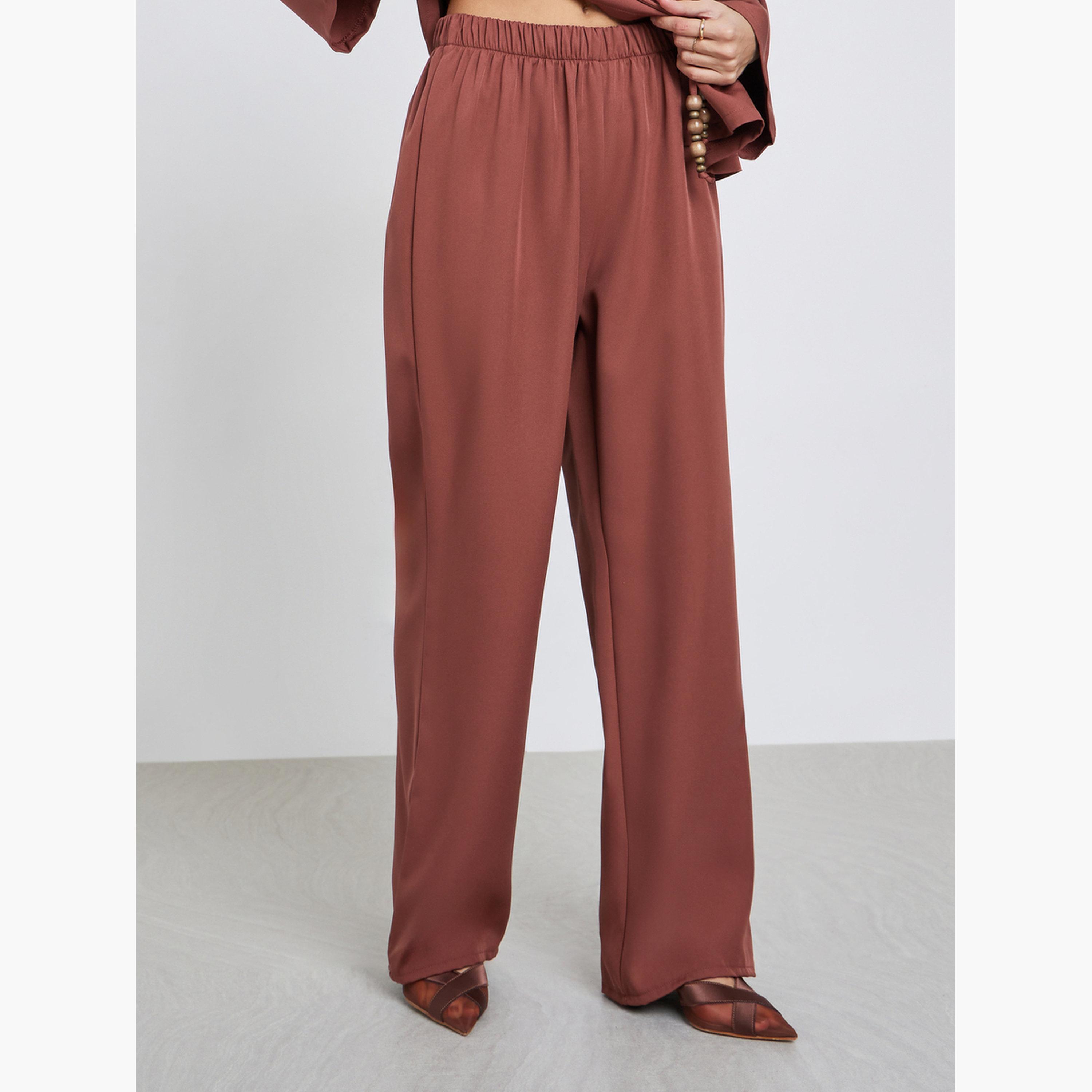 ستايلي - بلوزة وبنطال مزينين بالخرز بتصميم ملفوف سادة-women-clothing-coordsets-image-2