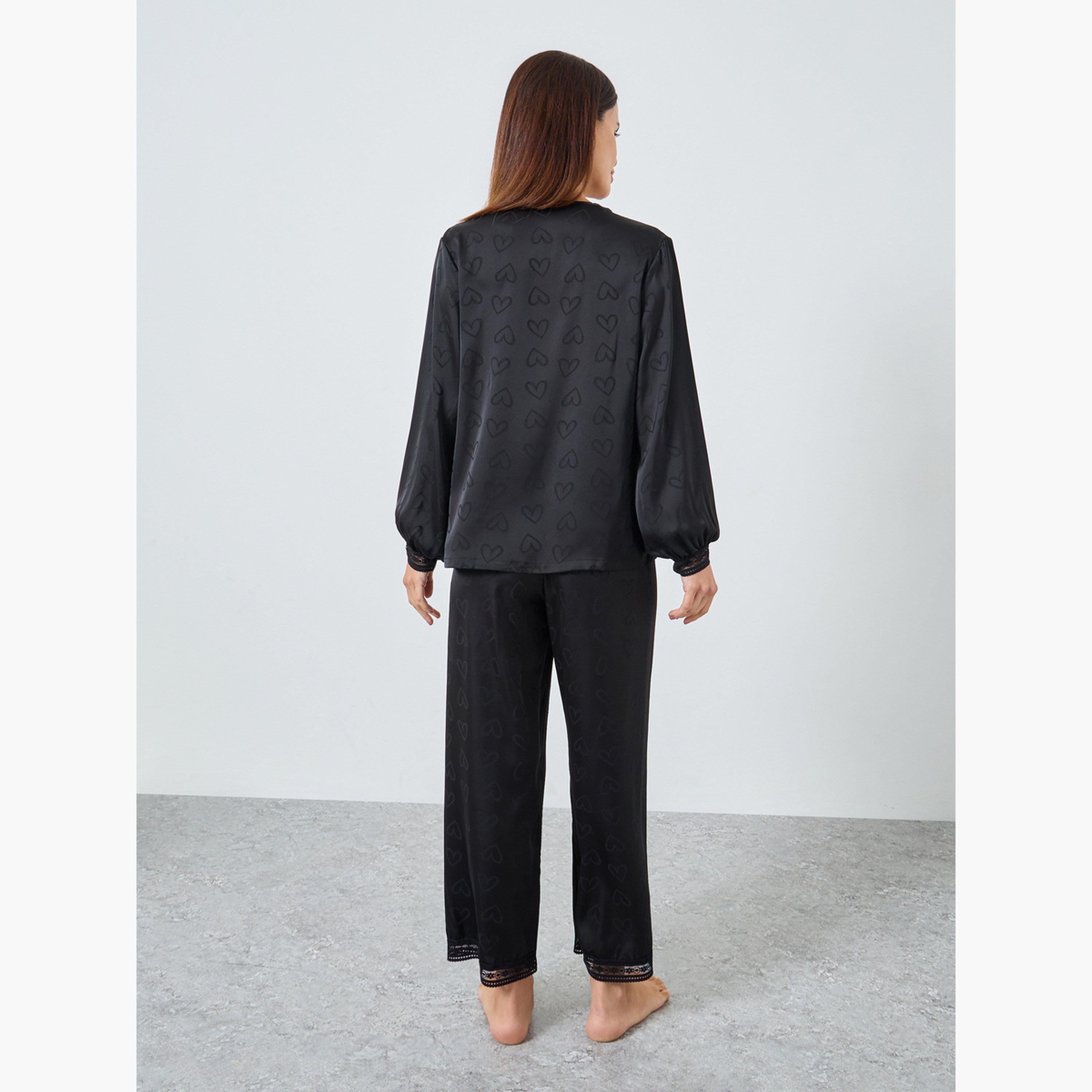 ستايلي - بيجاما قميص جاكار بنقشة قلب من الساتان للنساء-women-clothing-nightwear-pyjamas-longsets-image-3