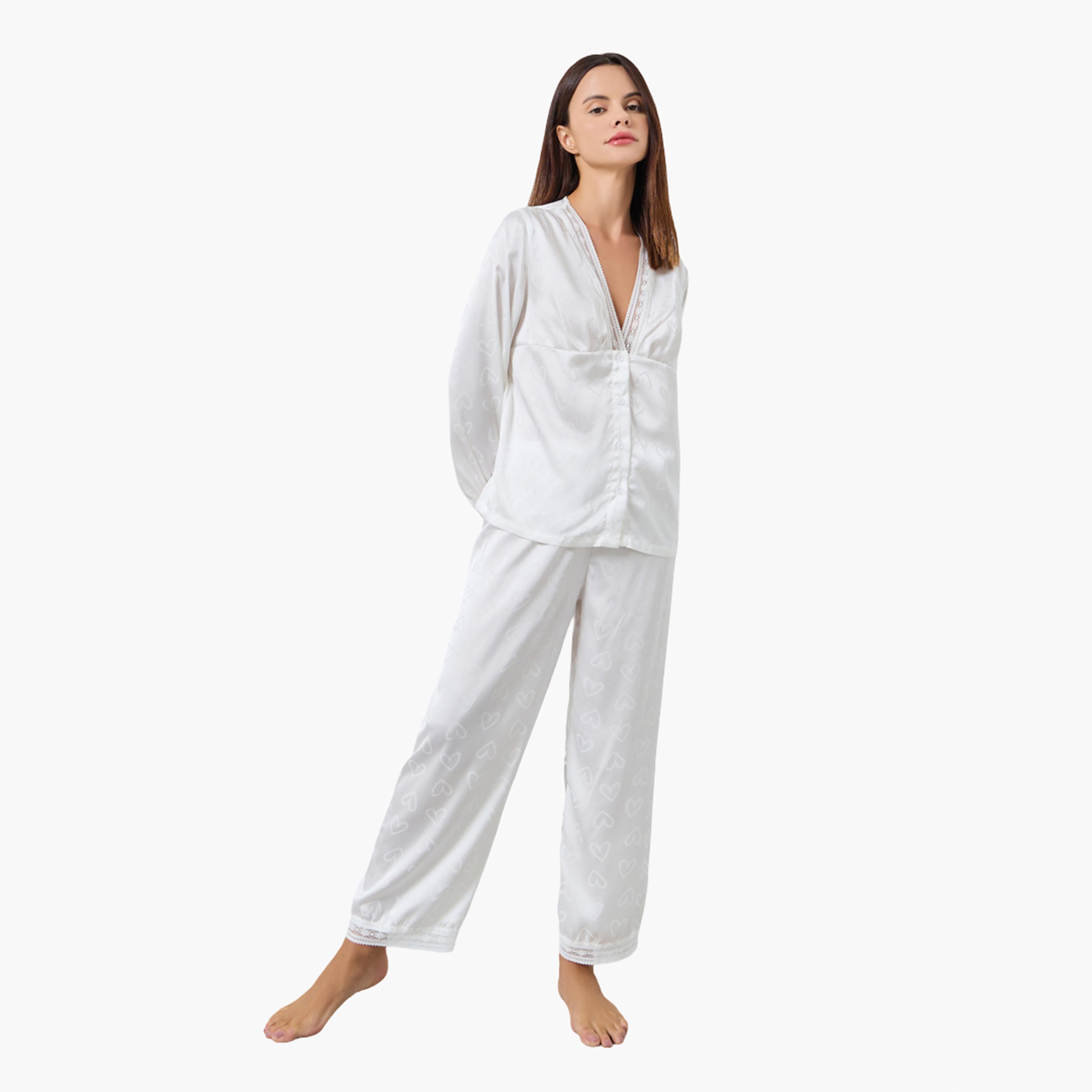 ستايلي - بيجاما قميص جاكار بنقشة قلب من الساتان للنساء-women-clothing-nightwear-pyjamas-longsets-image-1