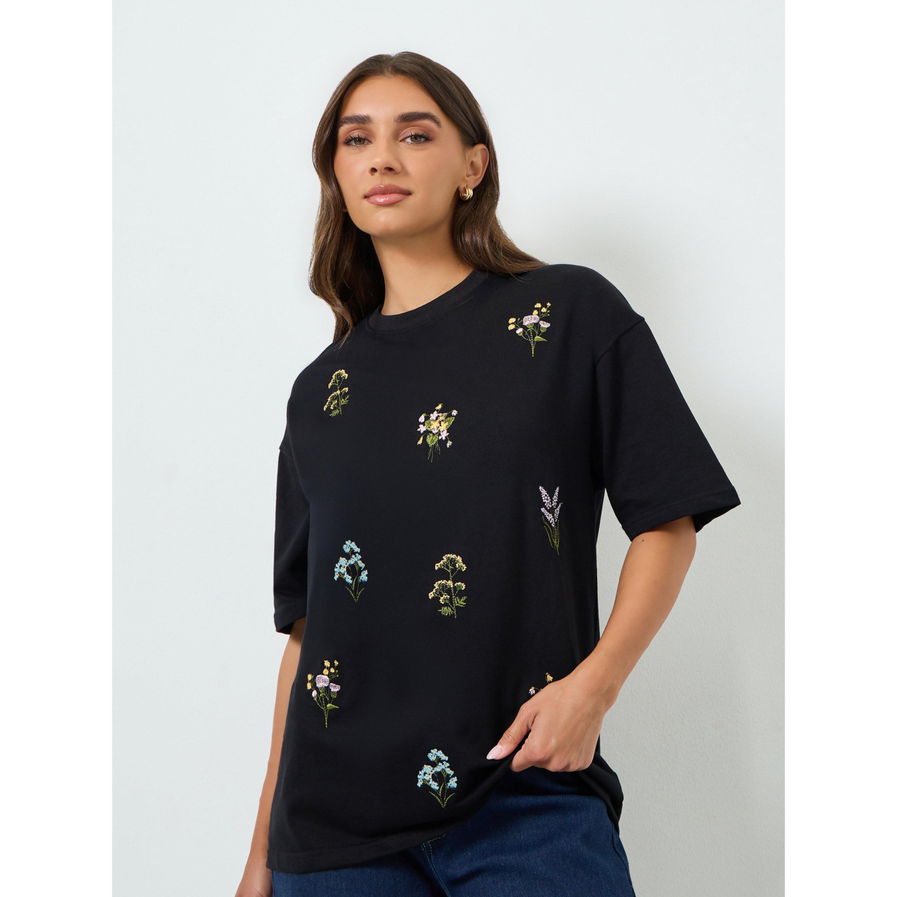 Styli Women Black Embroidered Oversized T-Shirt-women-clothing-tshirts-image-1