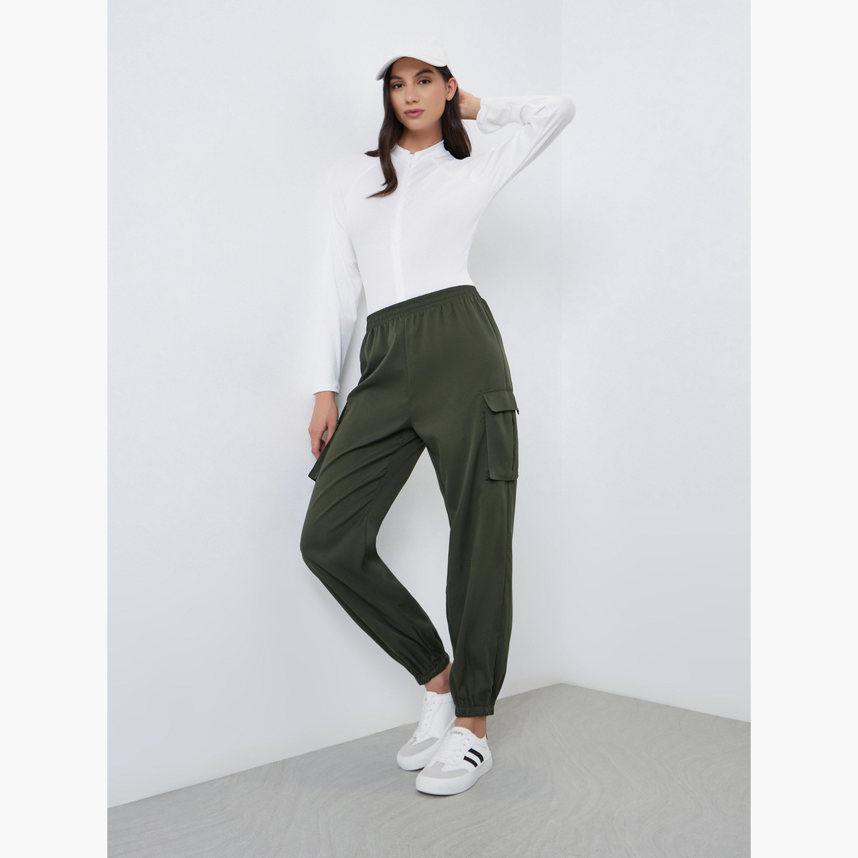 تيك تو - بنطال رياضي مريح لون أخضر الداكن-women-clothing-bottoms-joggers-image-2