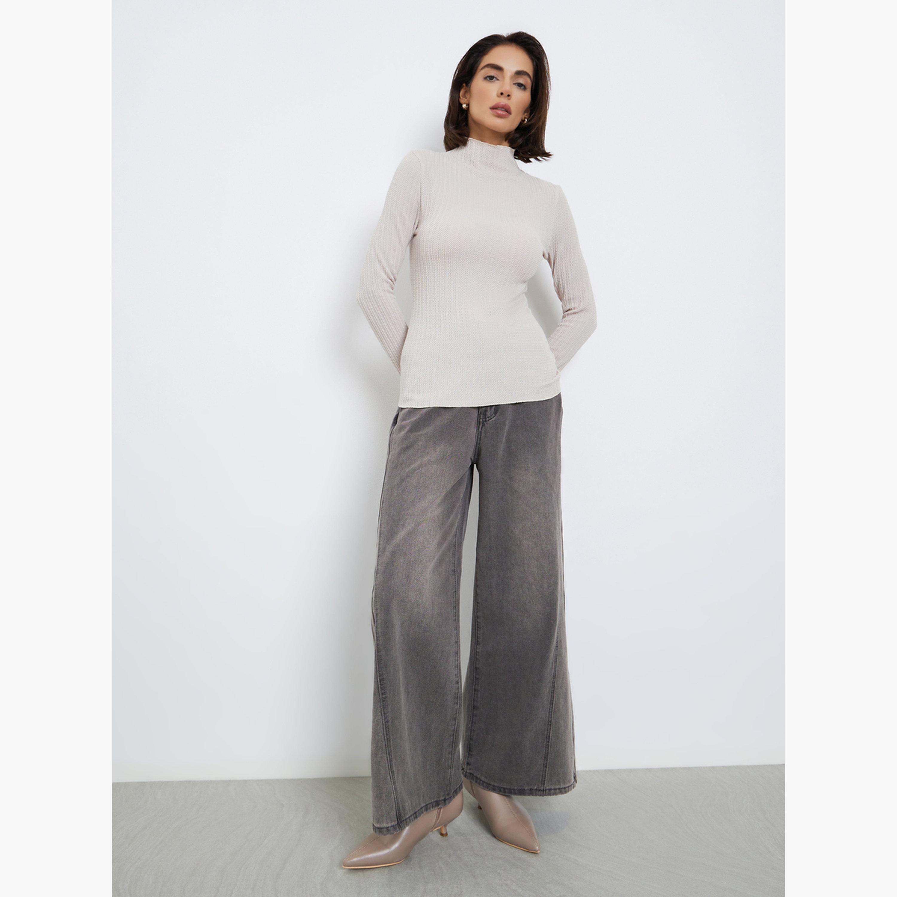 ستايلي - بلوزة رمادية محبوكة بنسيج-women-clothing-tshirts-image-2