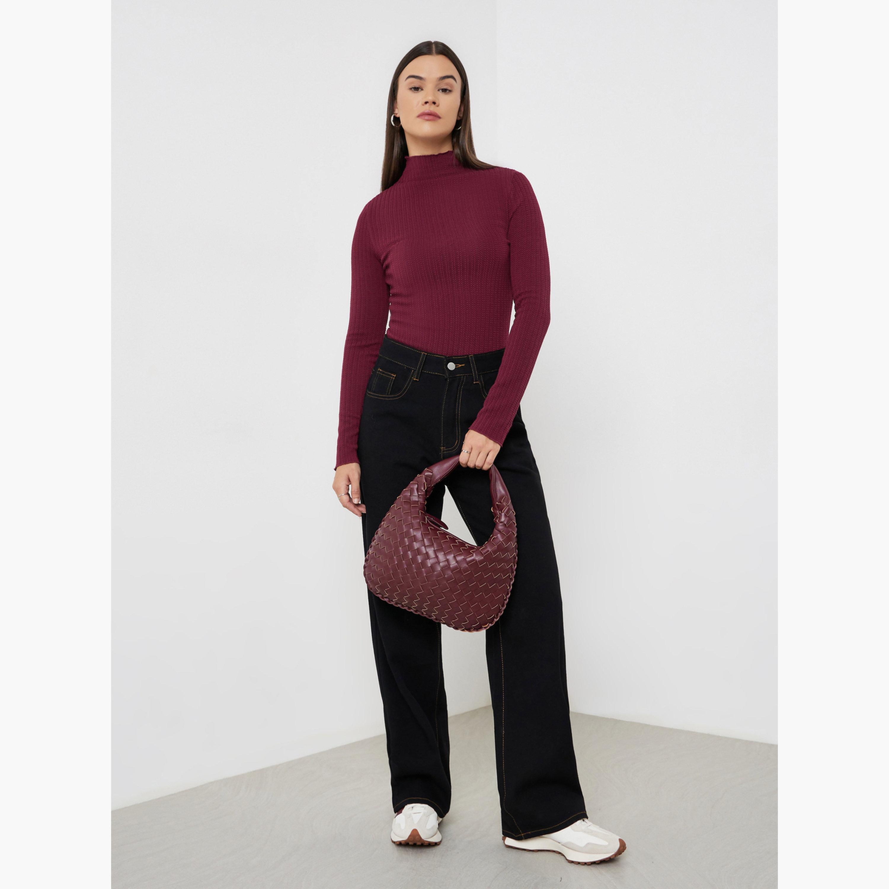 ستايلي - بلوزة كابل محبوكة باللون البرغندي للنساء-women-clothing-tshirts-image-2