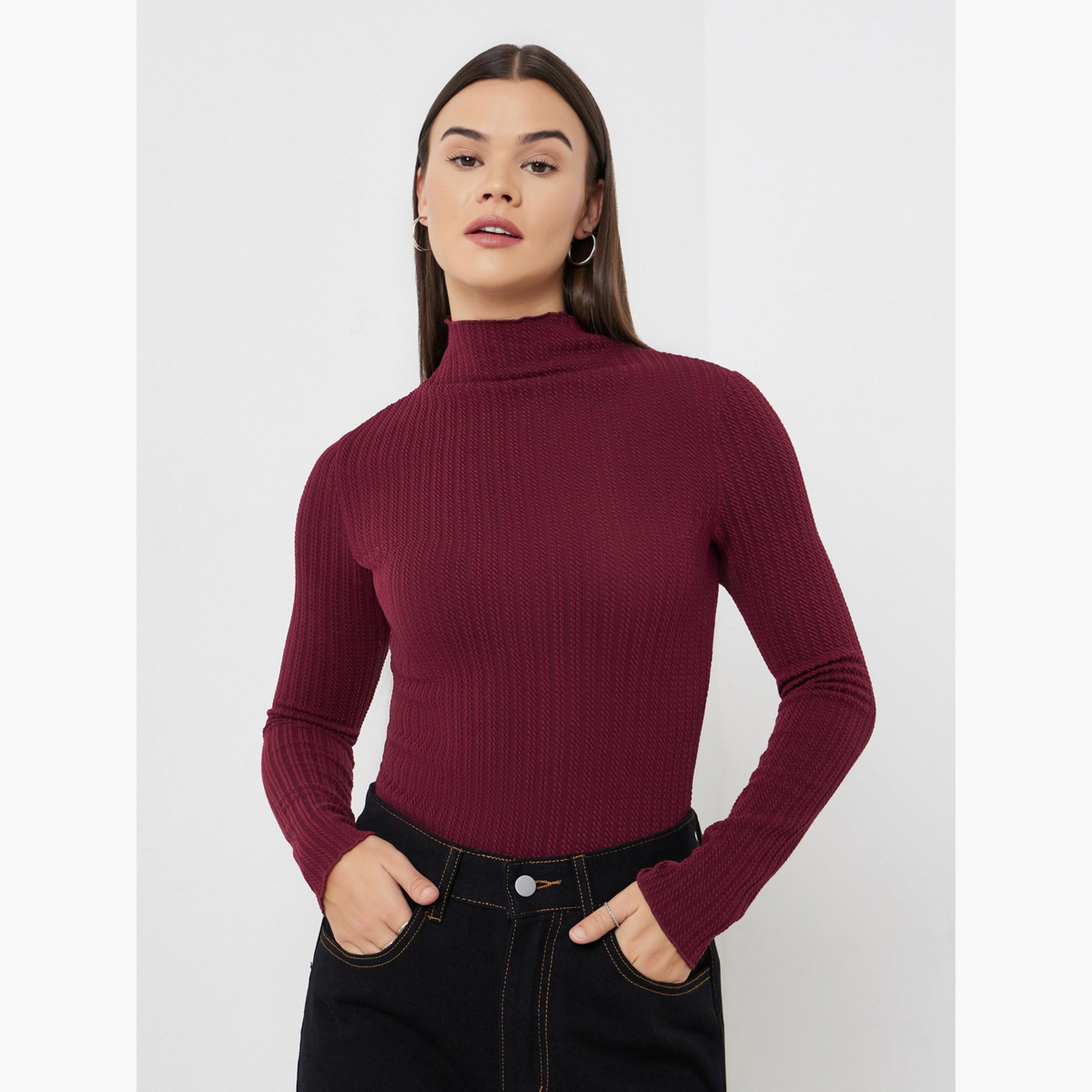 ستايلي - بلوزة كابل محبوكة باللون البرغندي للنساء-women-clothing-tshirts-image-4