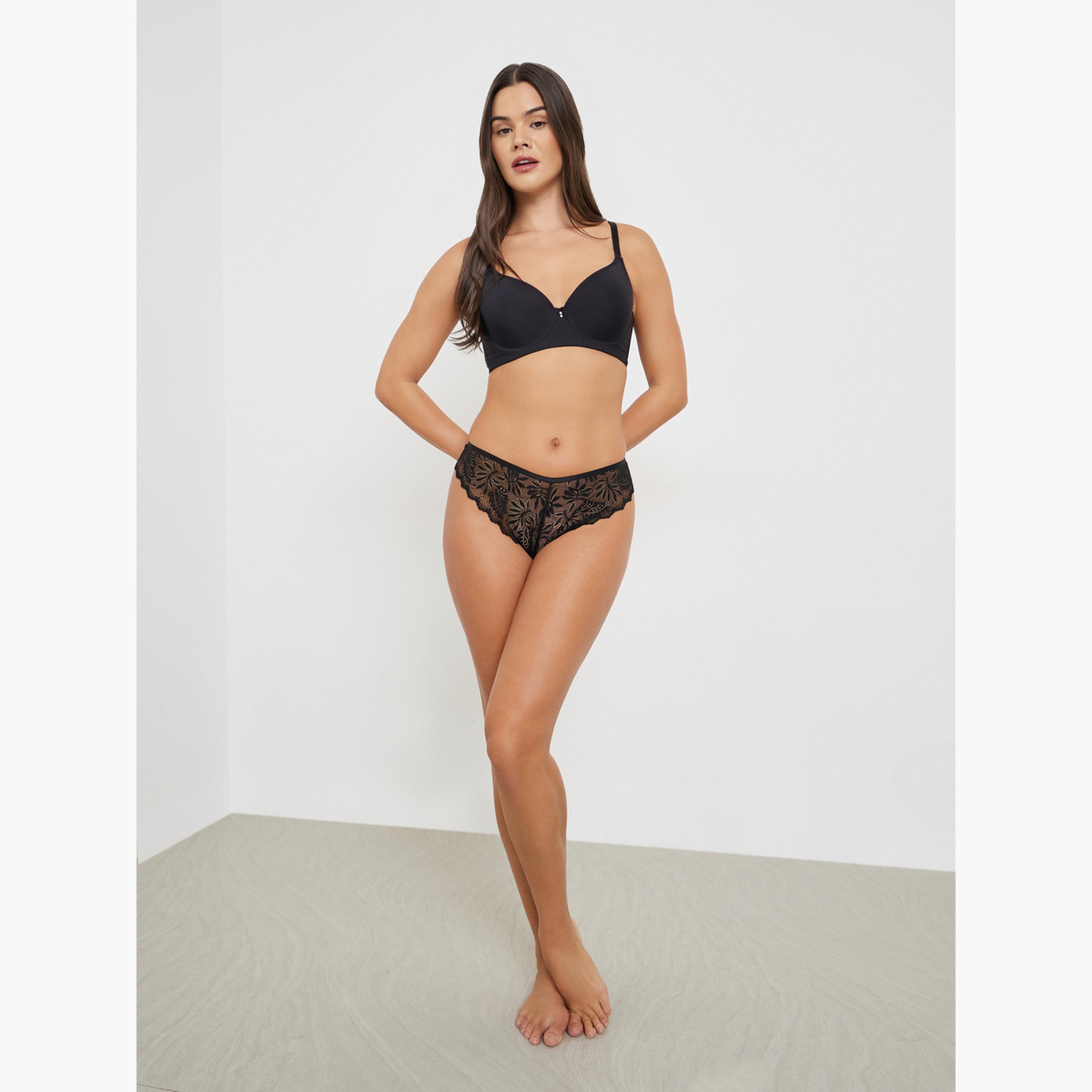 ستايلي - سروال داخلي نسائي من الدانتيل مع تفاصيل معدنية في الخلف-women-clothing-lingerie-panties-image-2