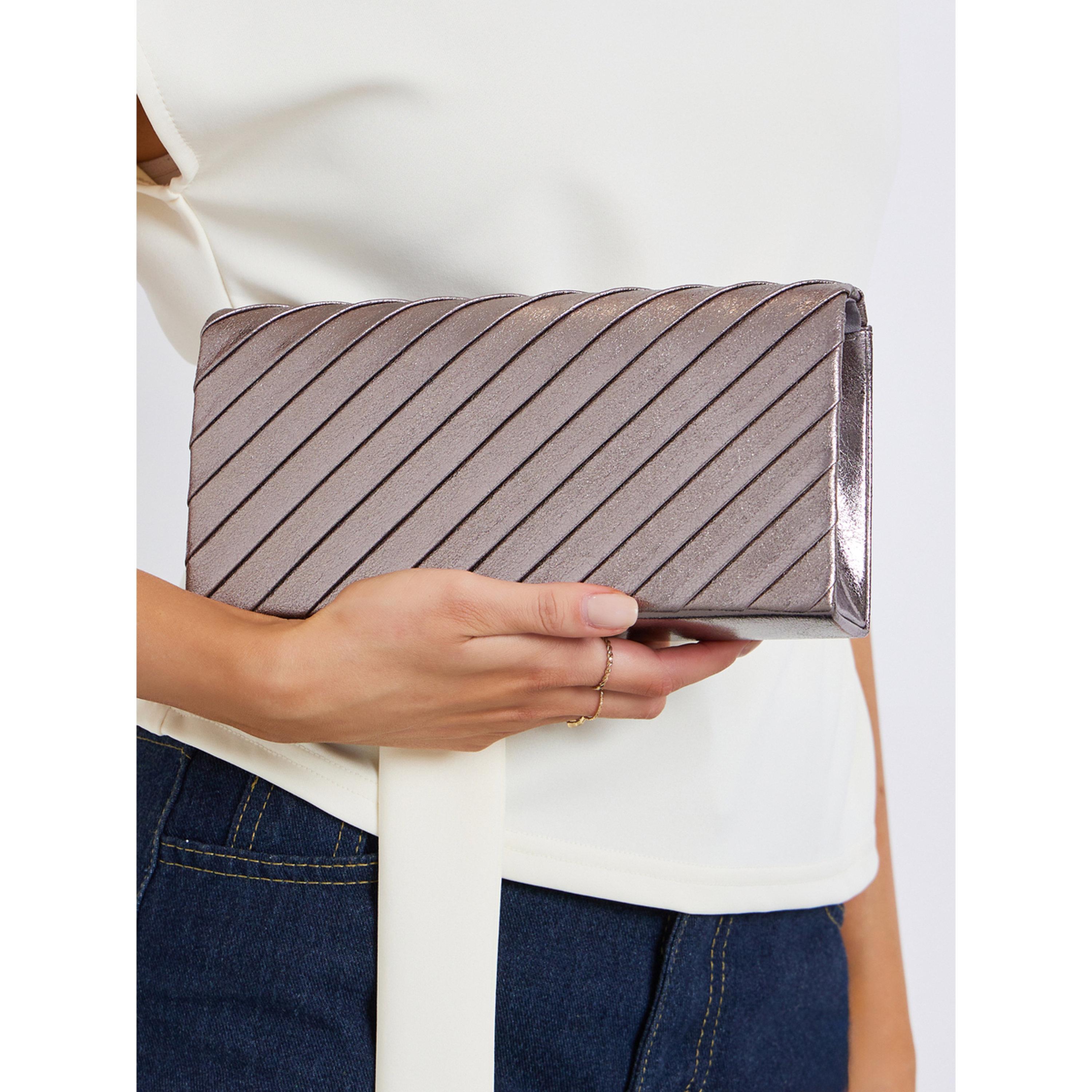 حقيبة كلاتش ميتاليك بحزام سلسلة-women-bagsandwallets-handbags-image-2