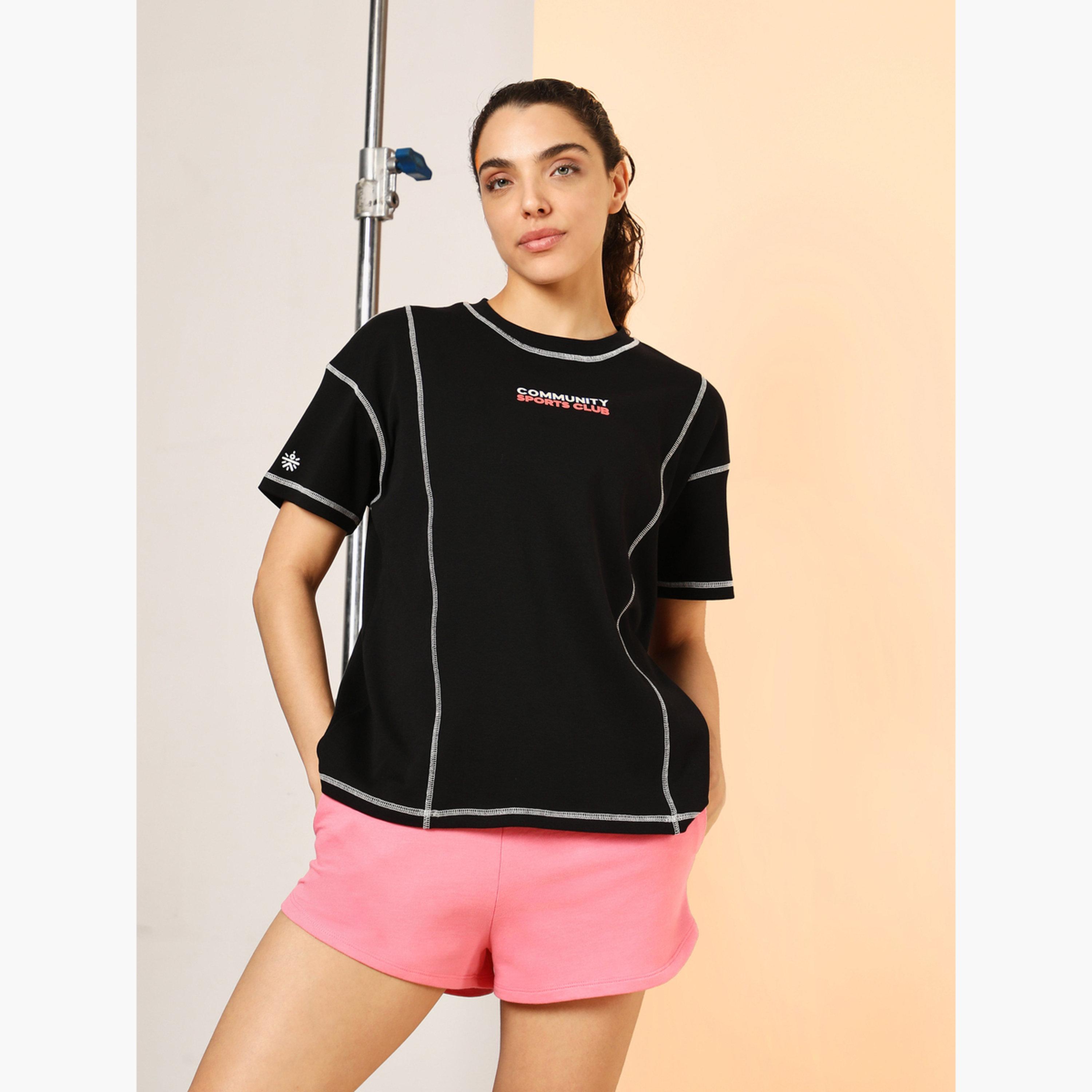 كوالت × ستايلي - تي شيرت نسائي أسود مطبوع عليه شعار-women-clothing-tshirts-image-4