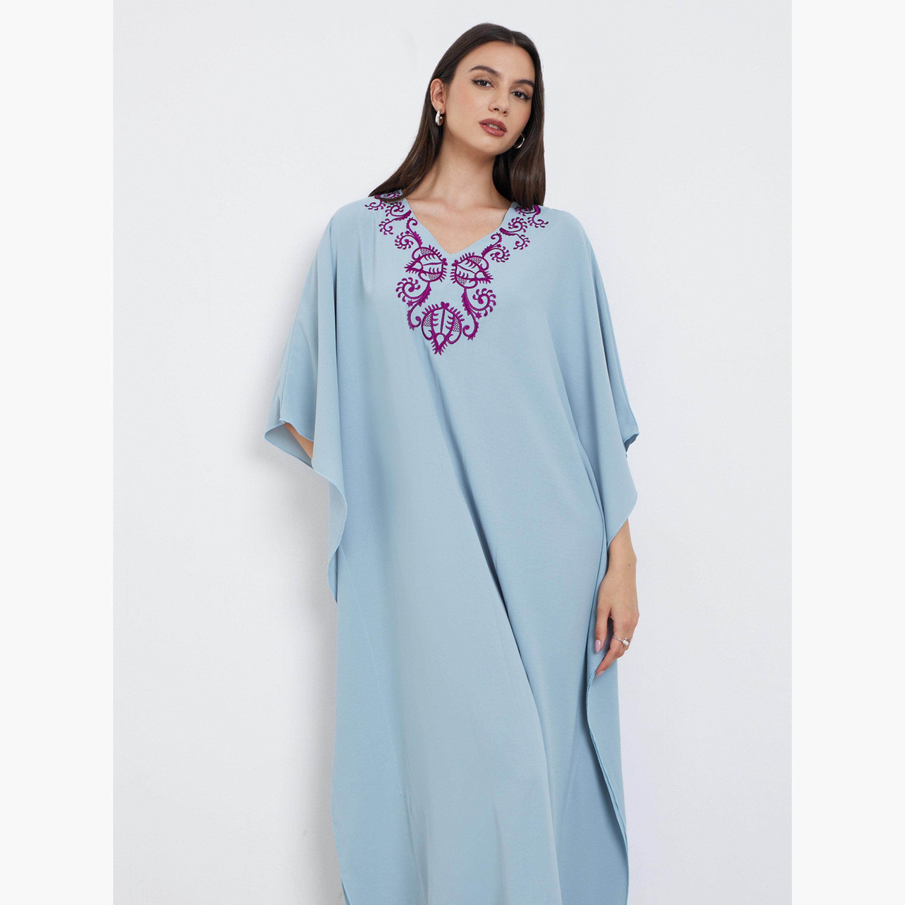 تيك تو - قفطان أزرق مطرز بتفاصيل-women-arabicclothing-kaftan-image-2