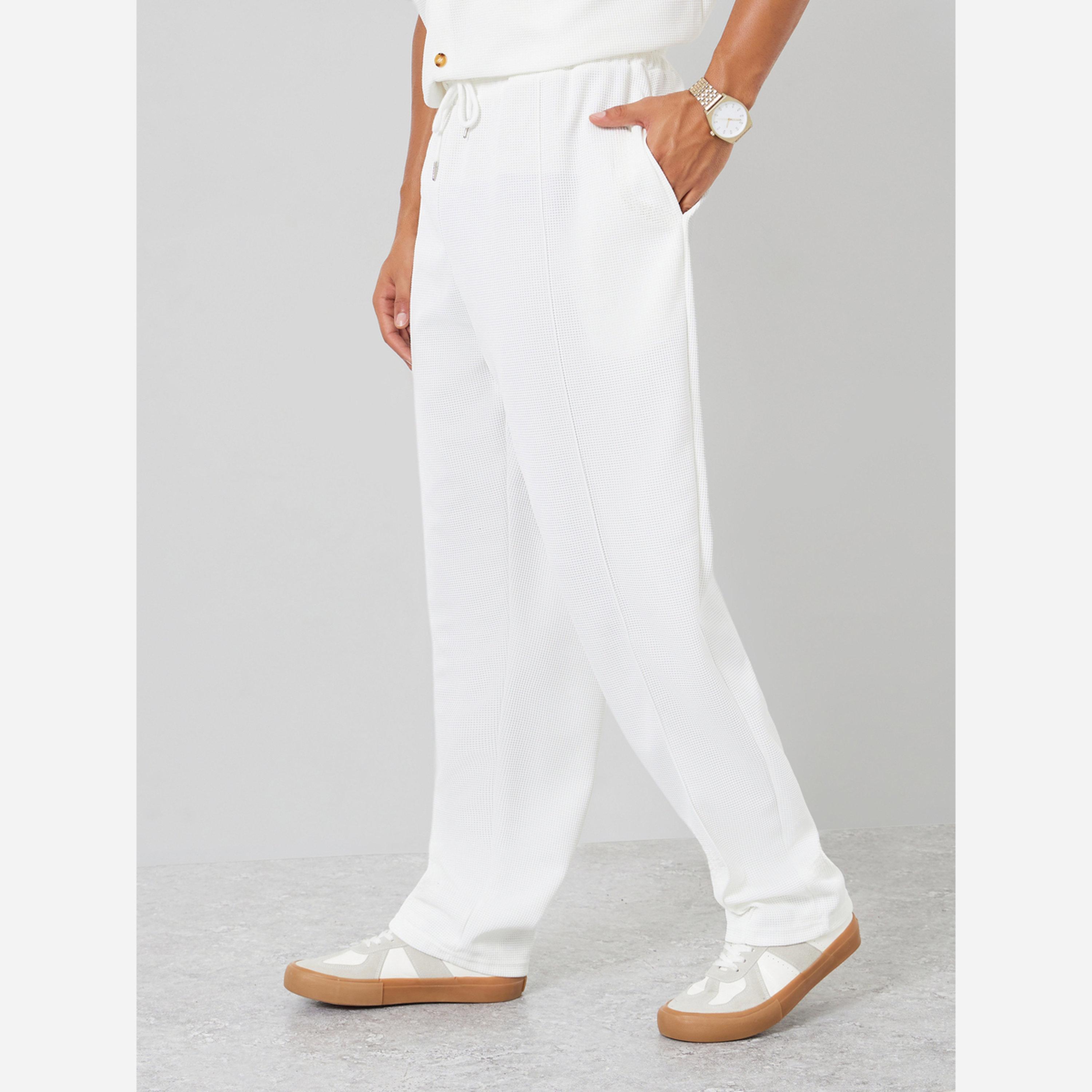 ستايلي - طقم رجالي قميص وبنطال لون أبيض-men-clothing-coordsets-image-4