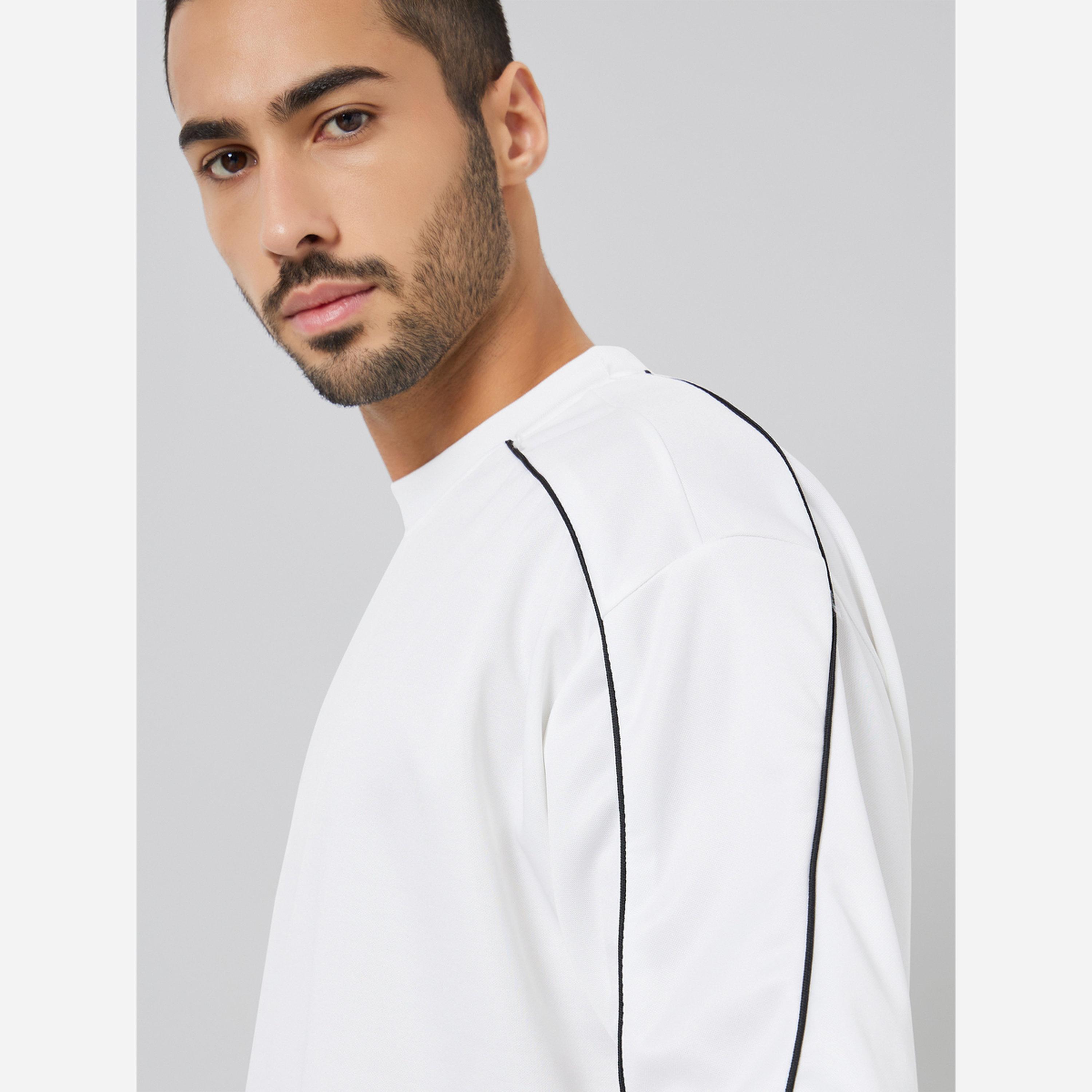 Styli Men White Oversized Piping Detail T-Shirt and Pants Co-Ords-men-clothing-coordsets-image-3