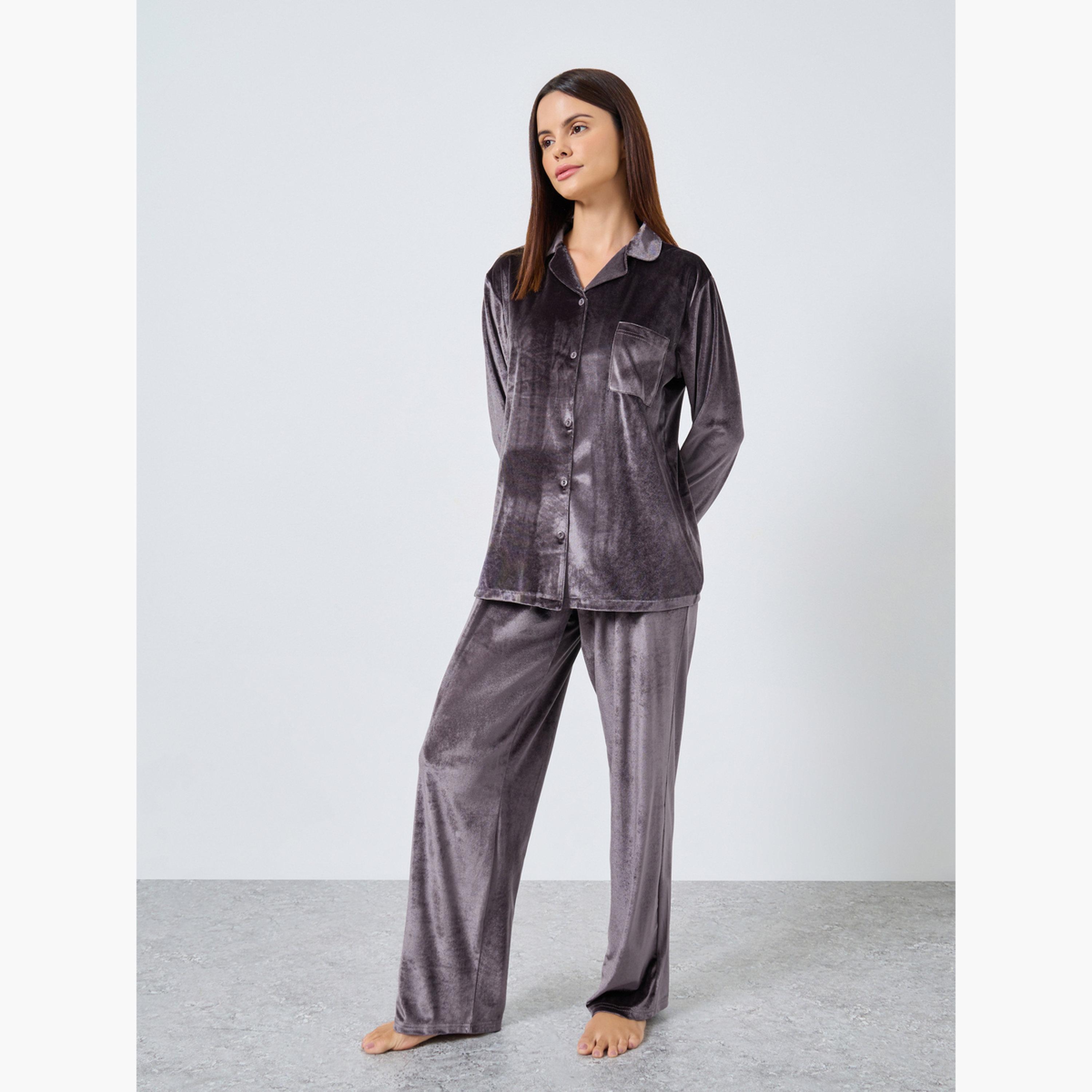 ستايلي - بيجاما قميص مخملي بأزرار للنساء-women-clothing-nightwear-pyjamas-longsets-image-1